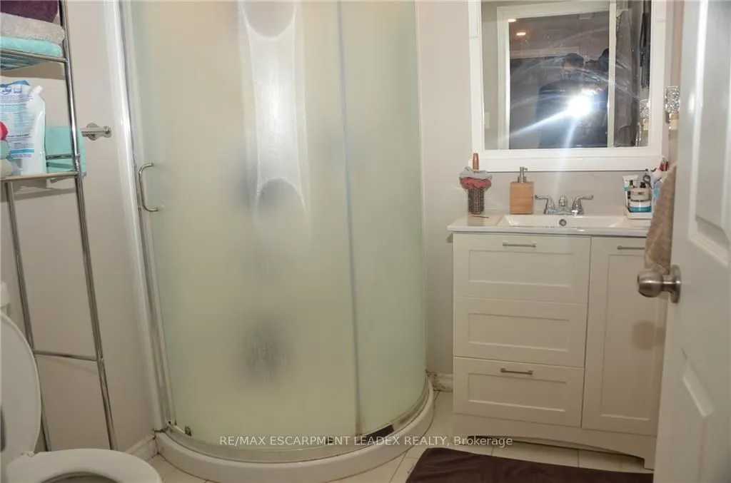 82 Palmer Road, #2