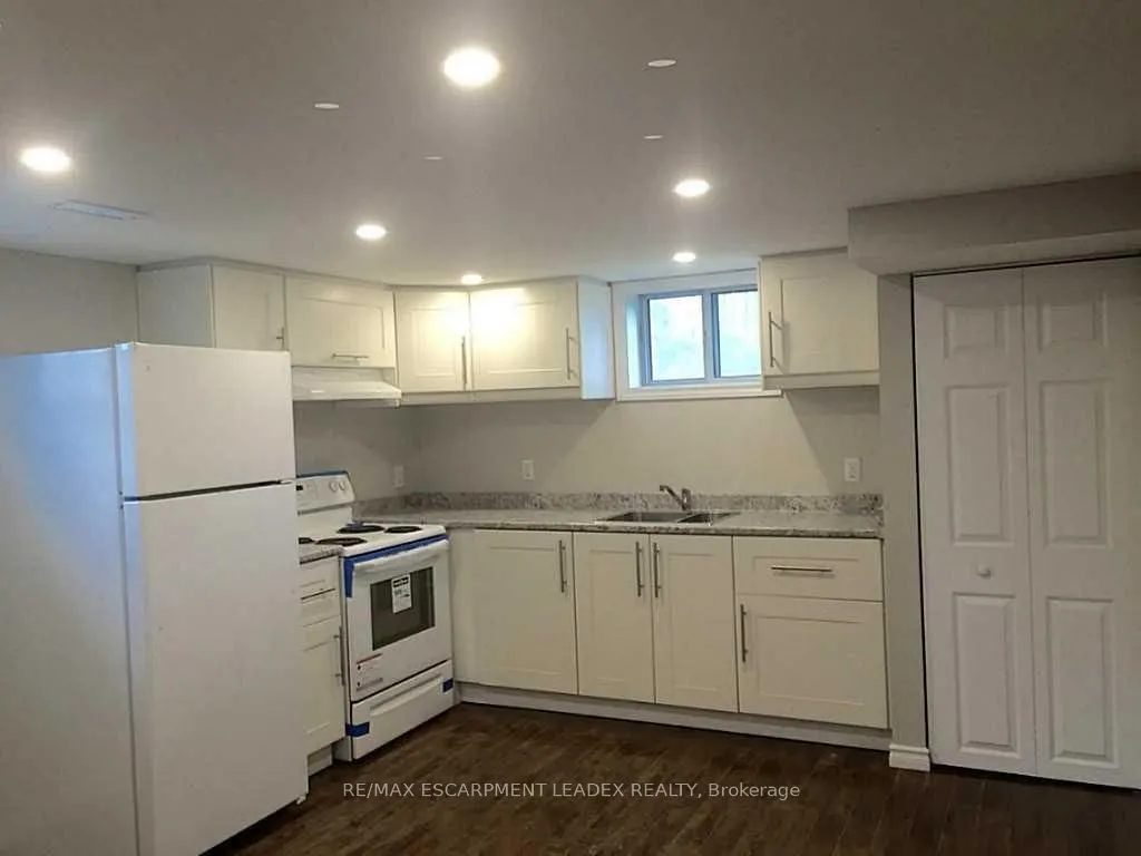 82 Palmer Road, #2