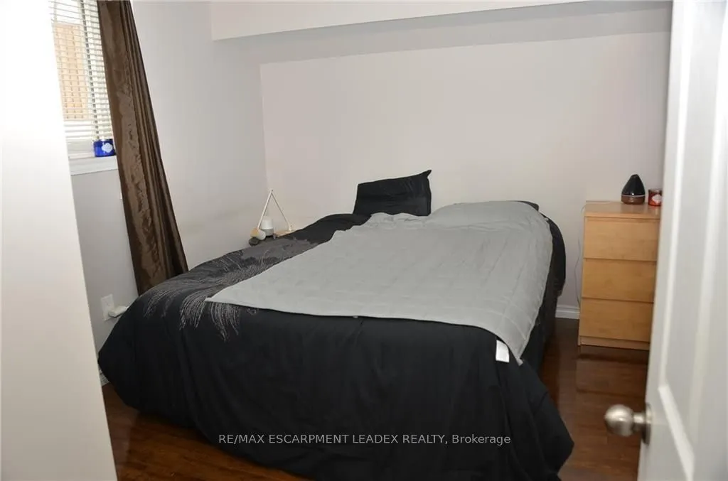 82 Palmer Road, #2