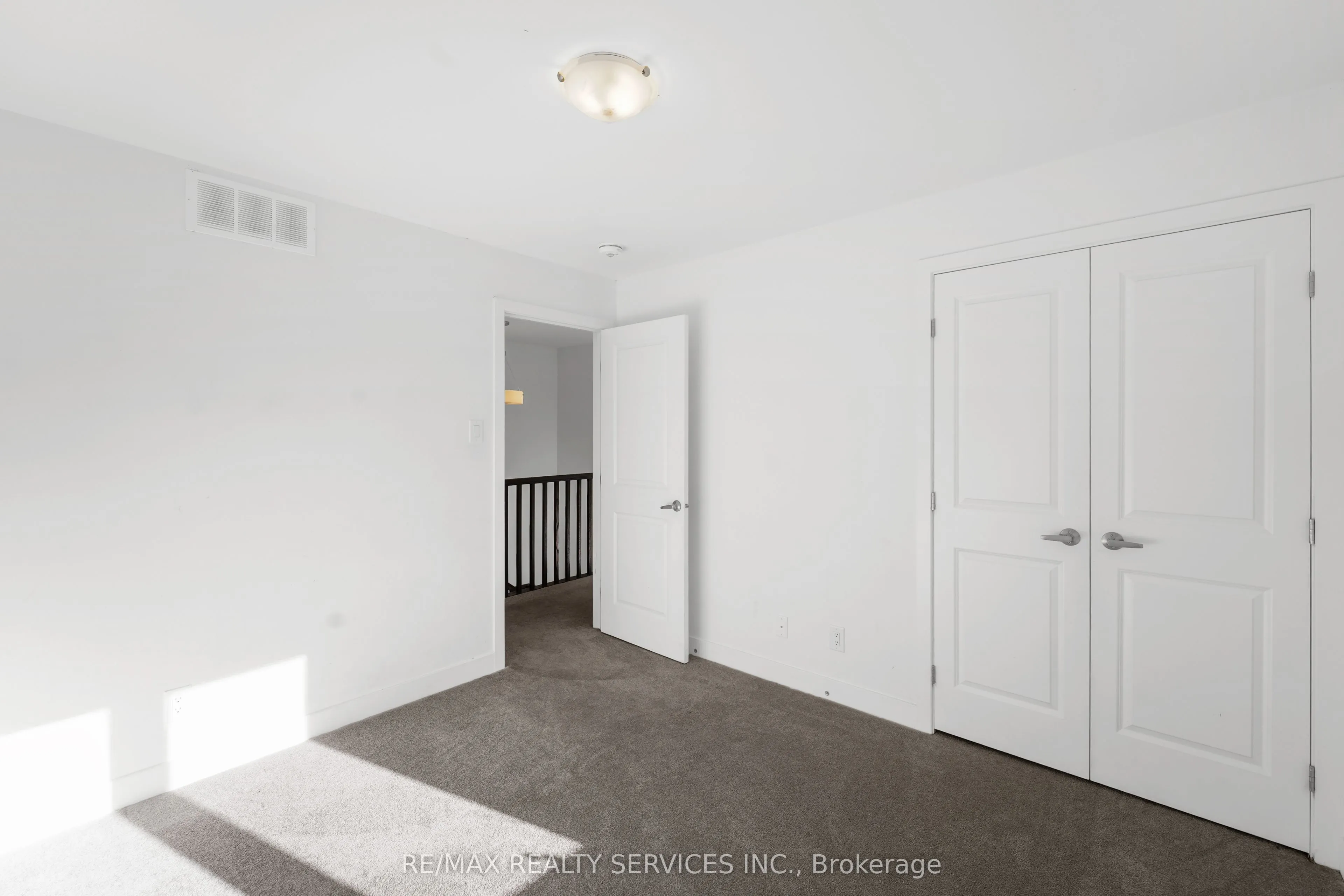 51 Moosonee Crescent