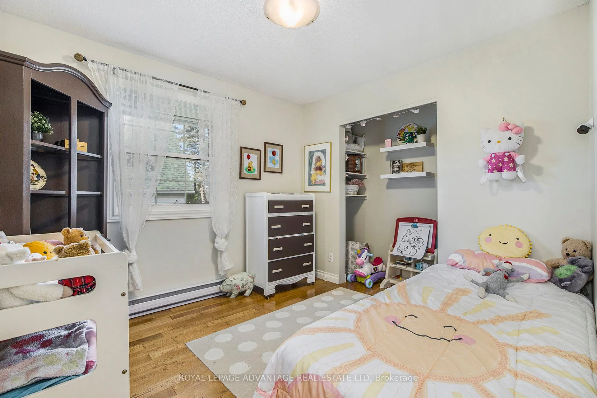 6 Fairlane Drive