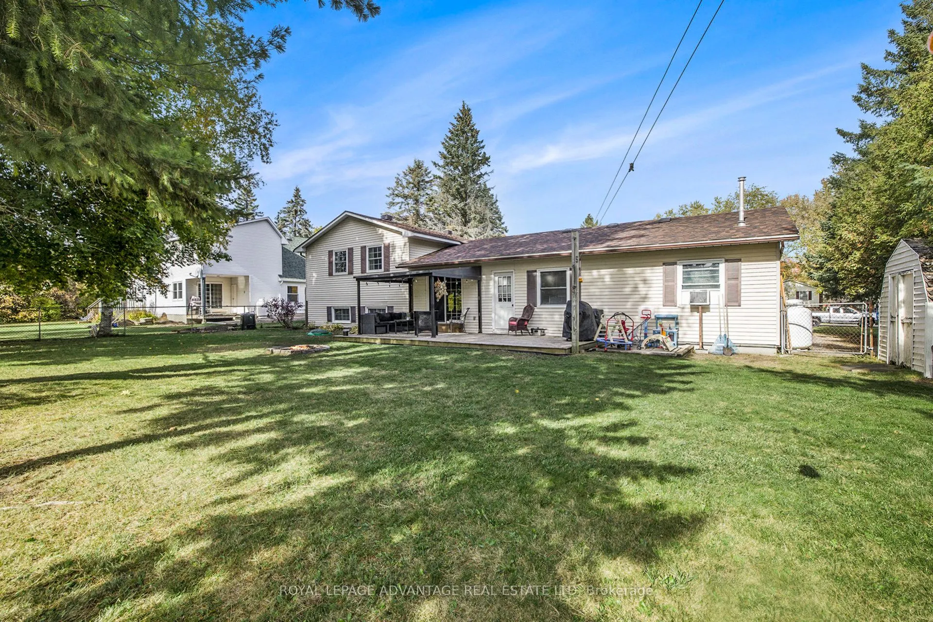 6 Fairlane Drive