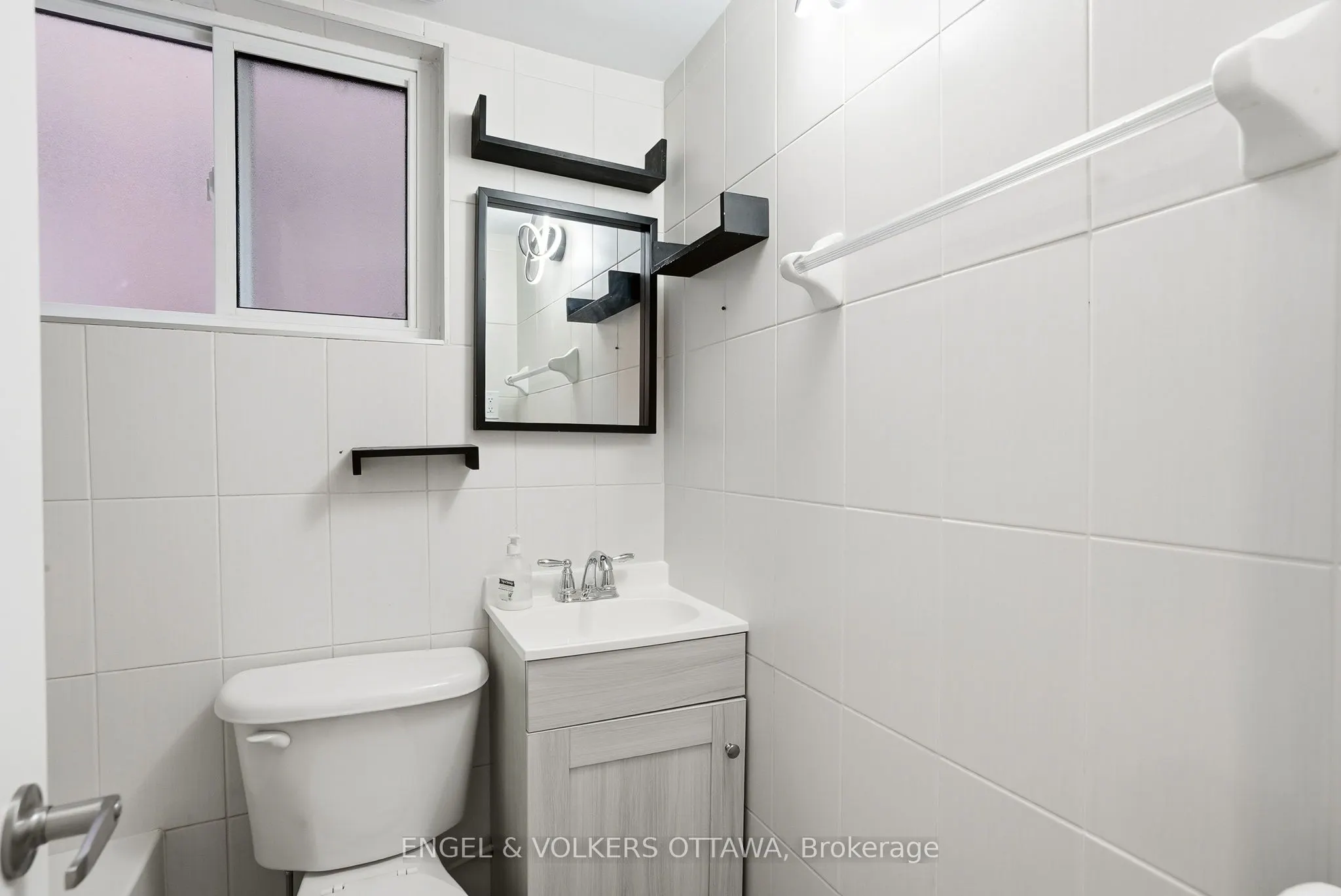 287 St Laurent Boulevard, #5