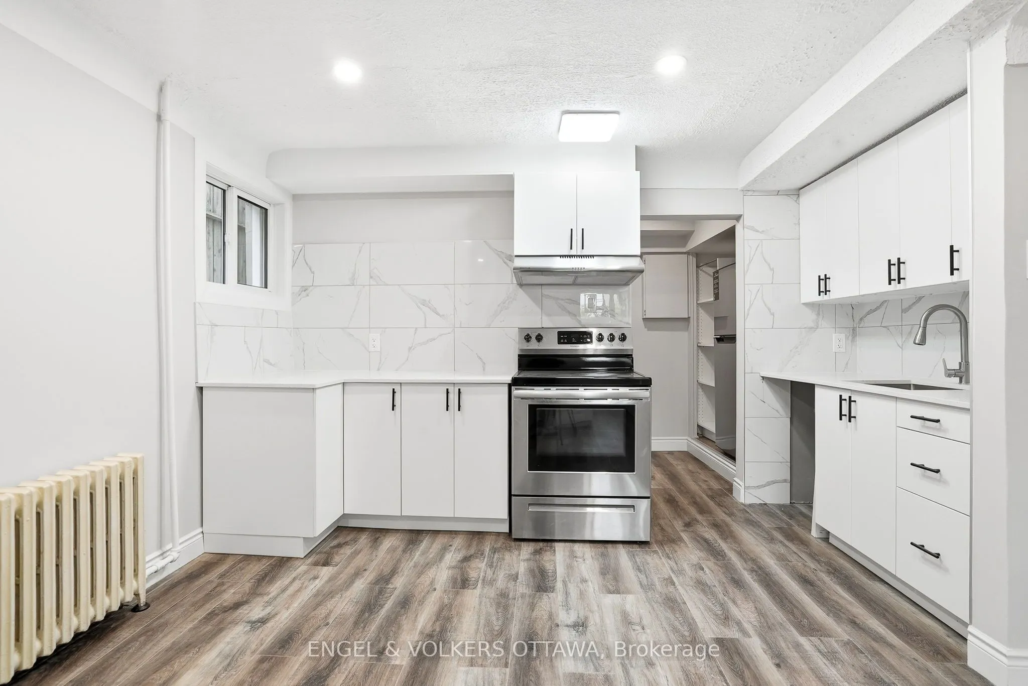 287 St Laurent Boulevard, #5
