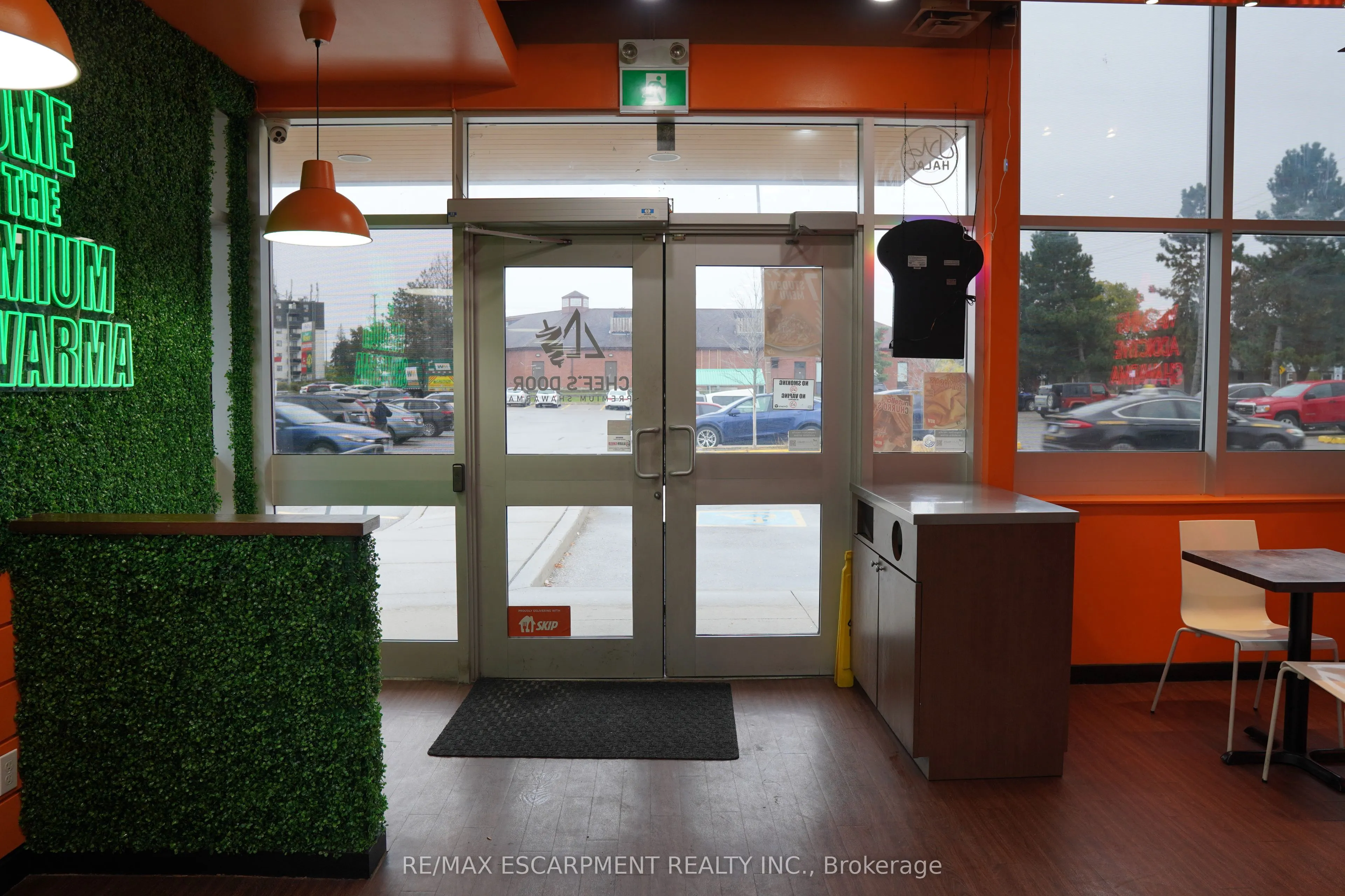 380 ERAMOSA Road W, #2