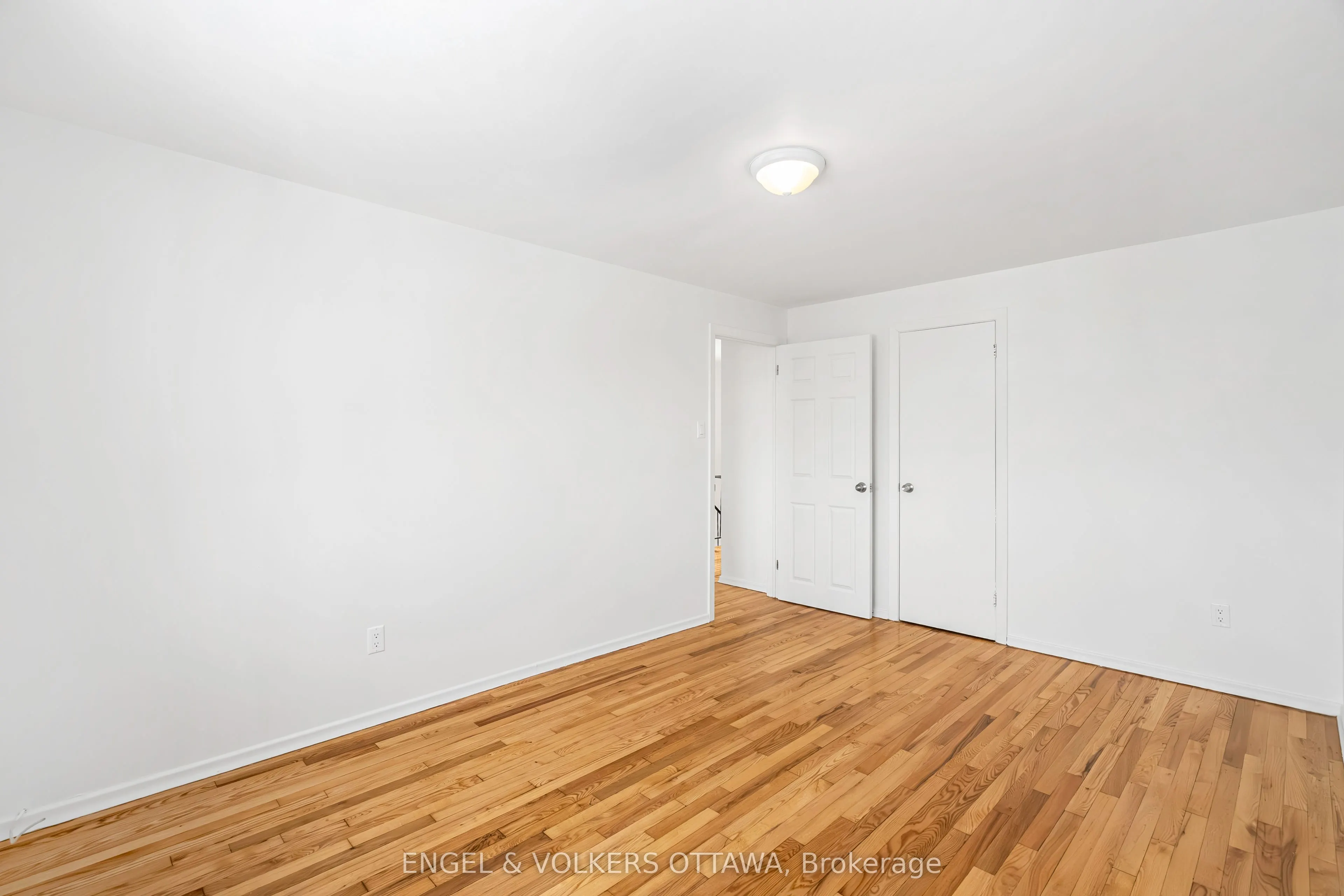 1487 Morisset Avenue