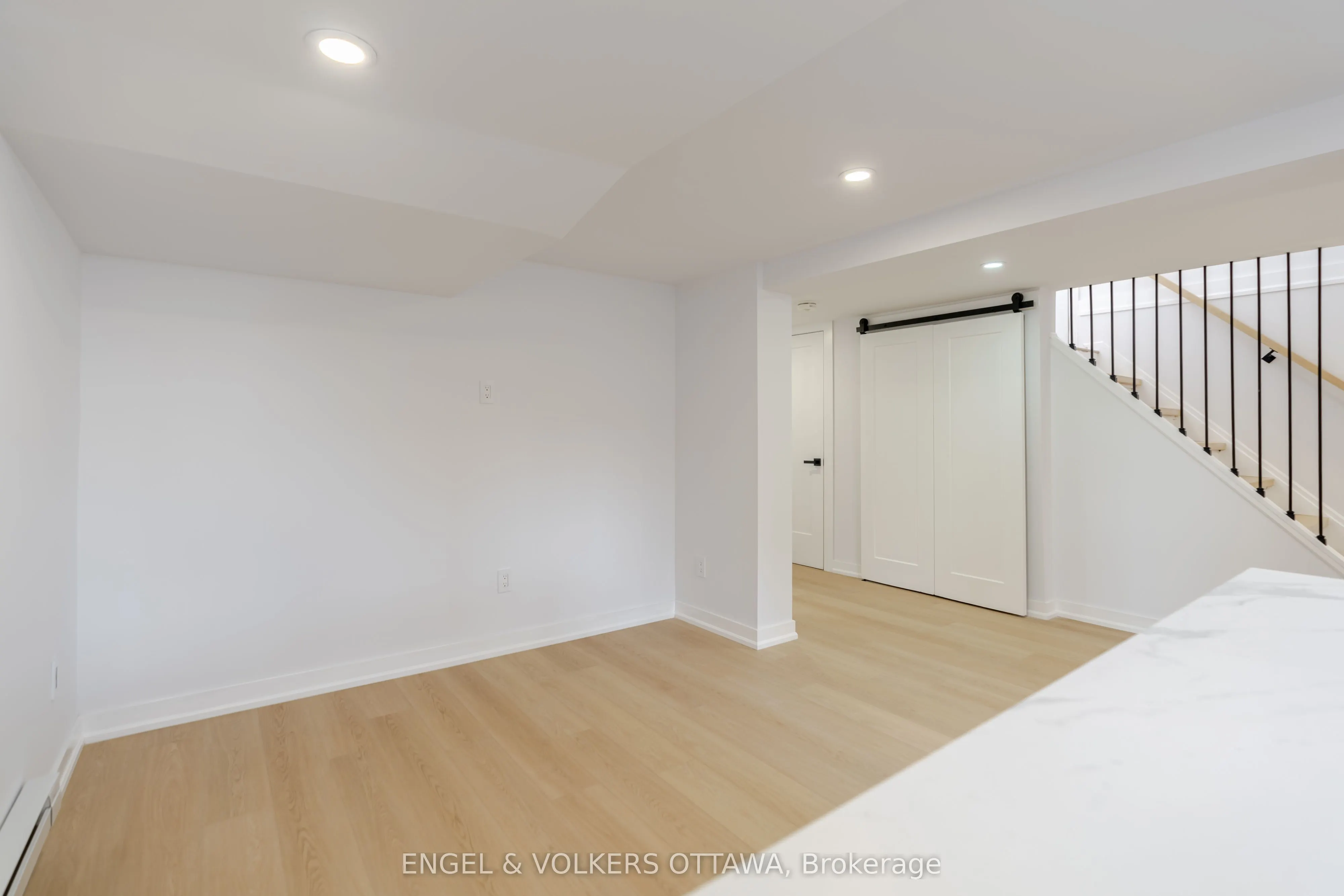 1487 Morisset Avenue