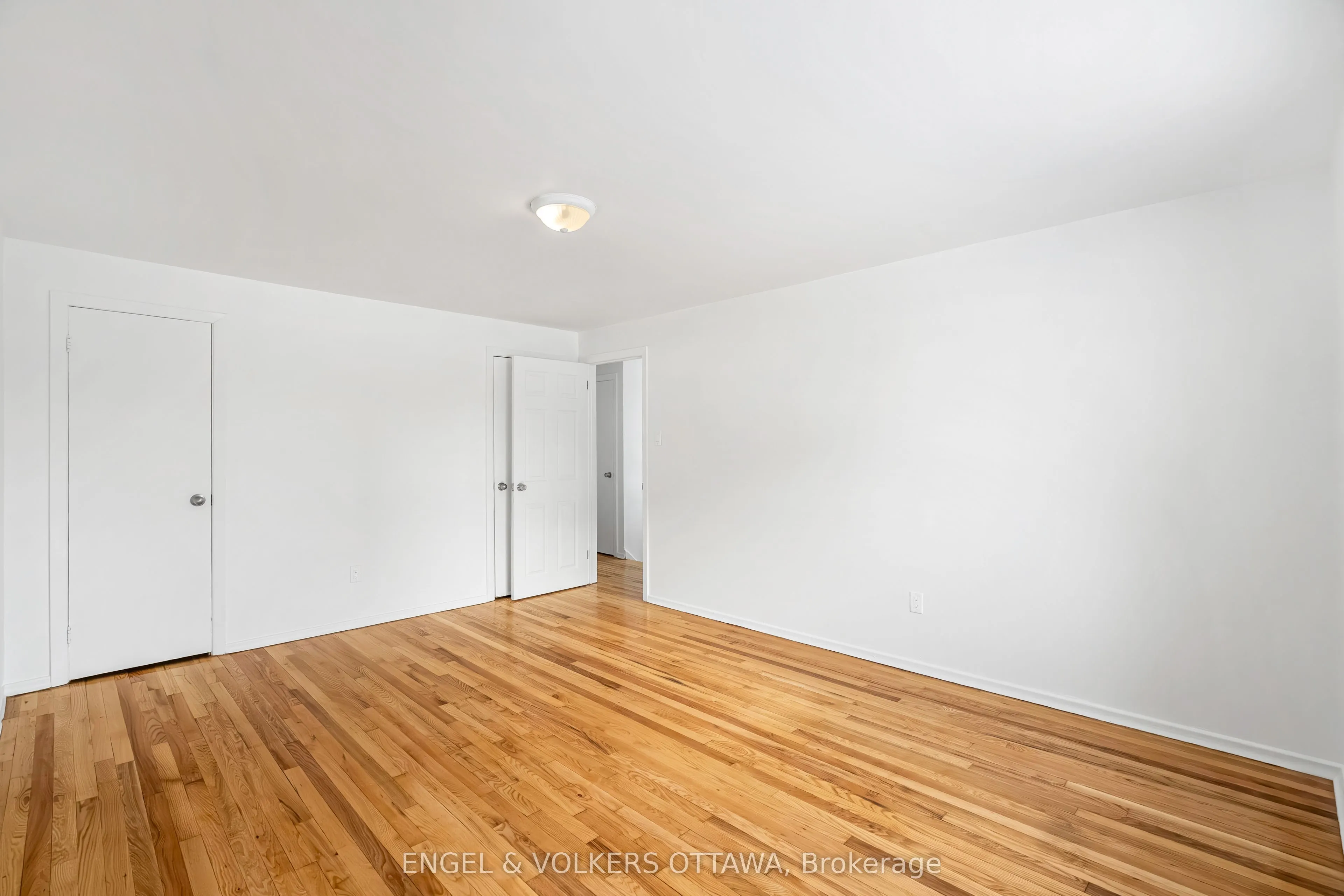 1487 Morisset Avenue