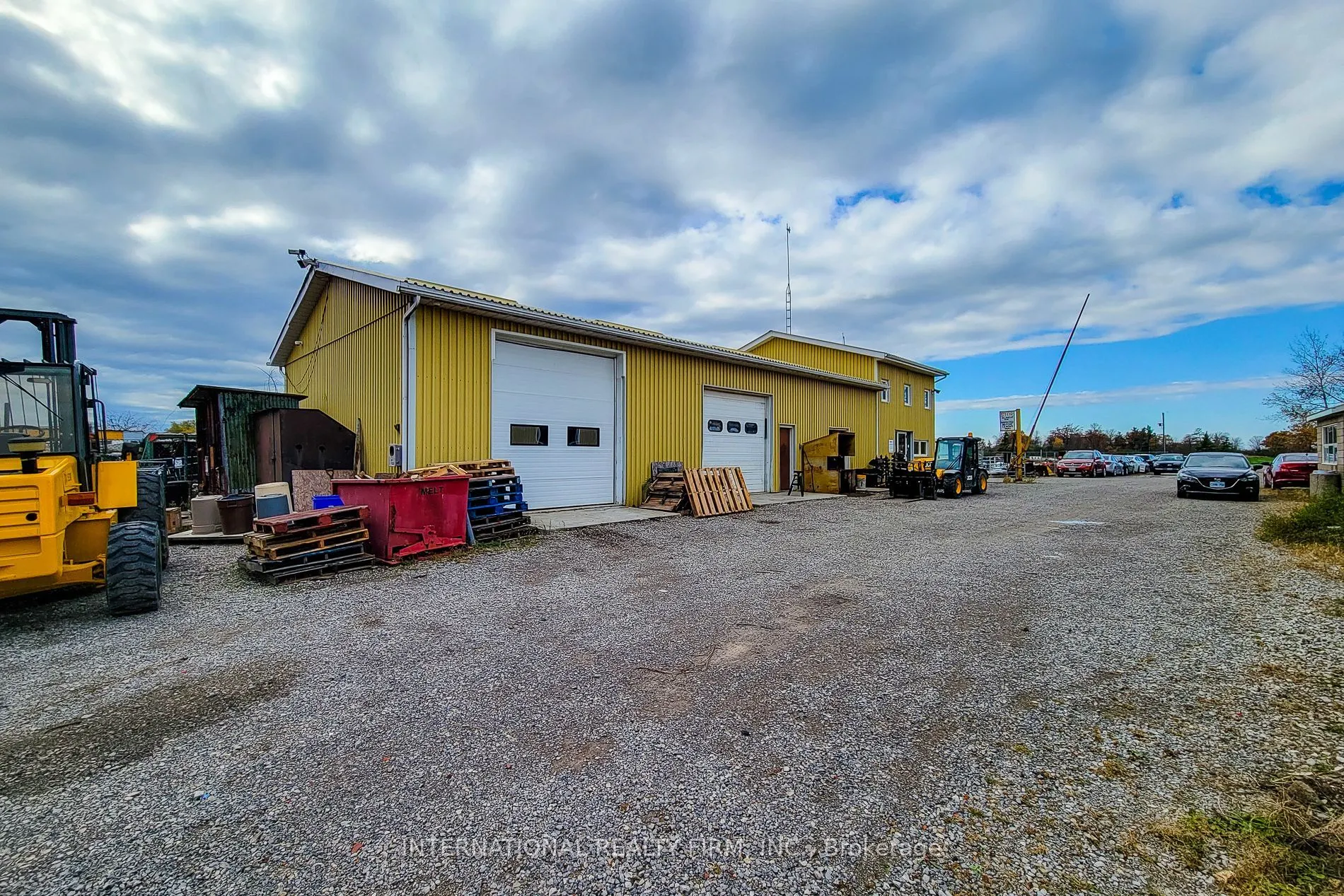 548 Junction Road