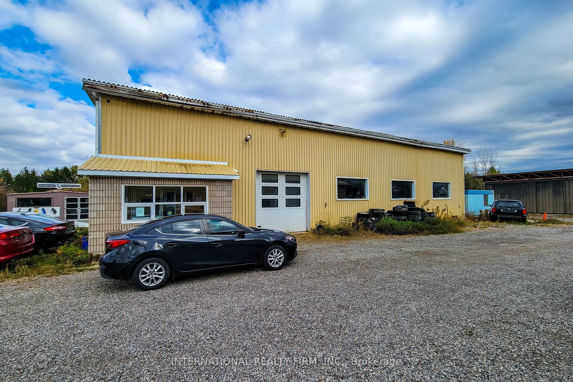 548 Junction Road