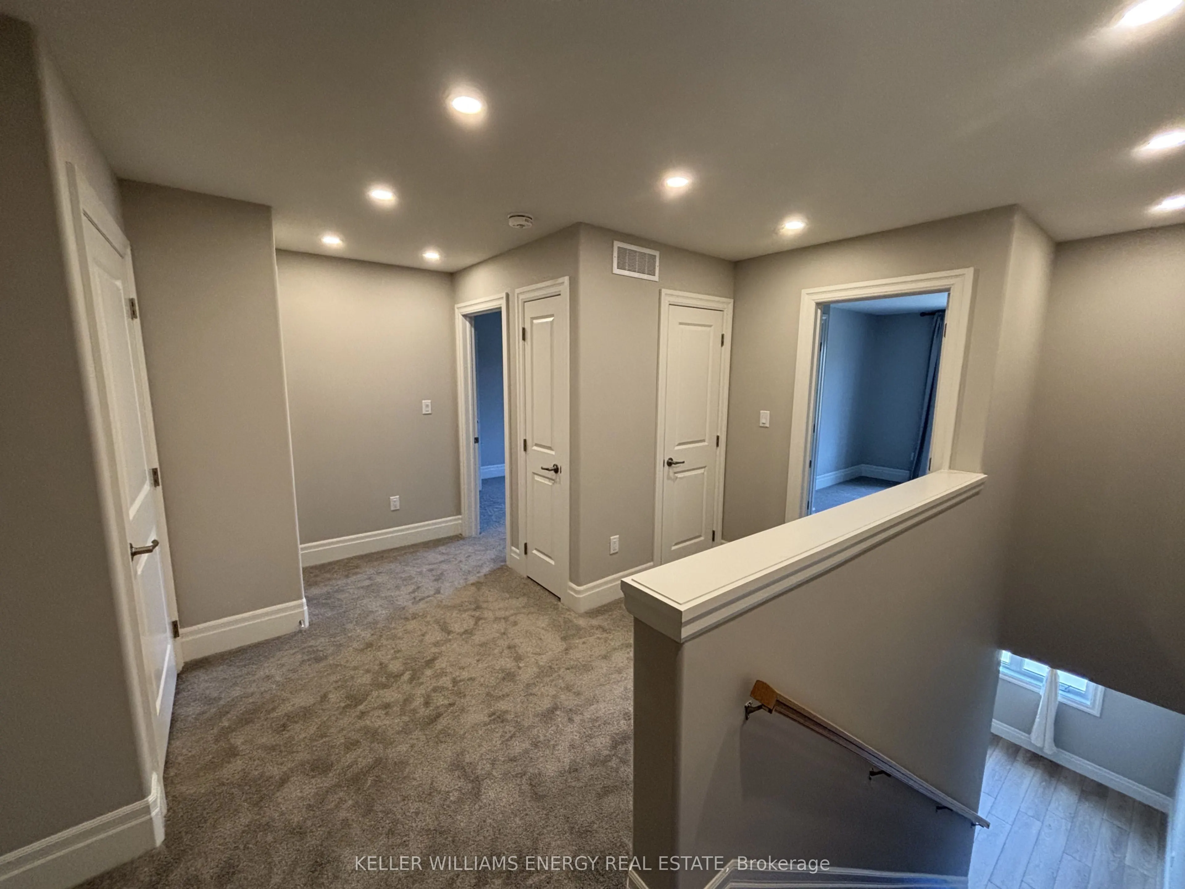 91 Buchanan Avenue S