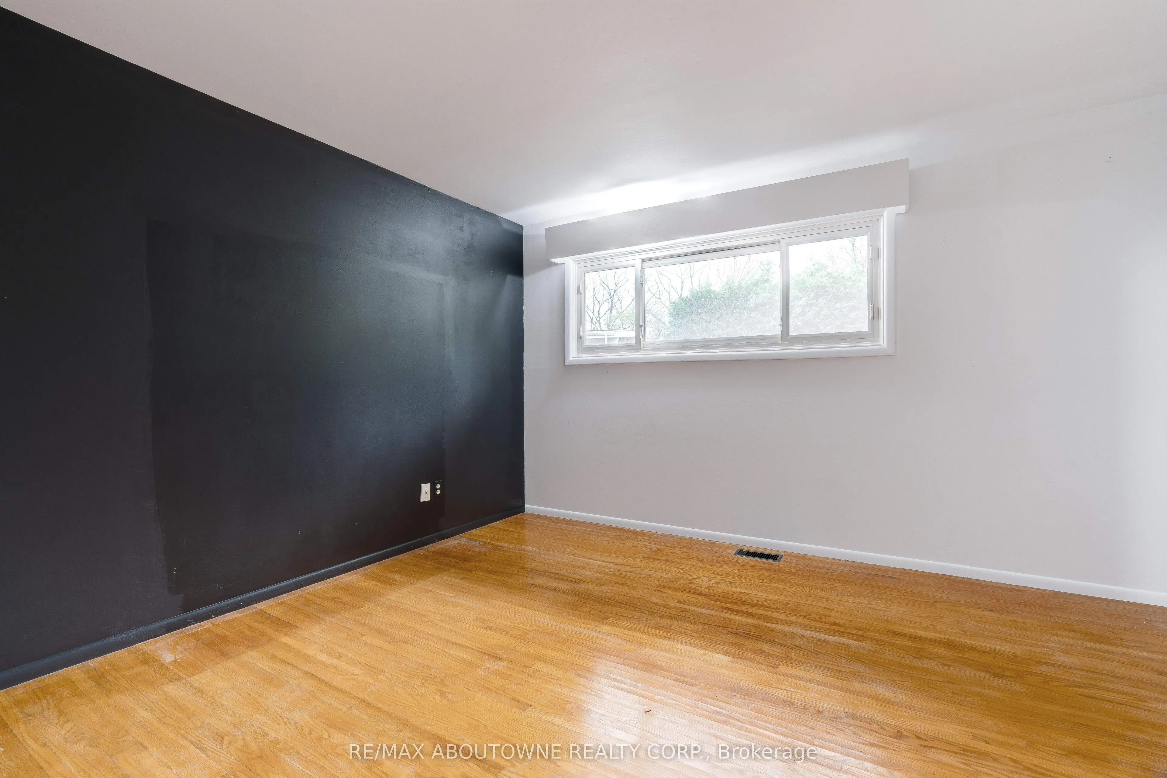 26 Sleepy Hollow Court