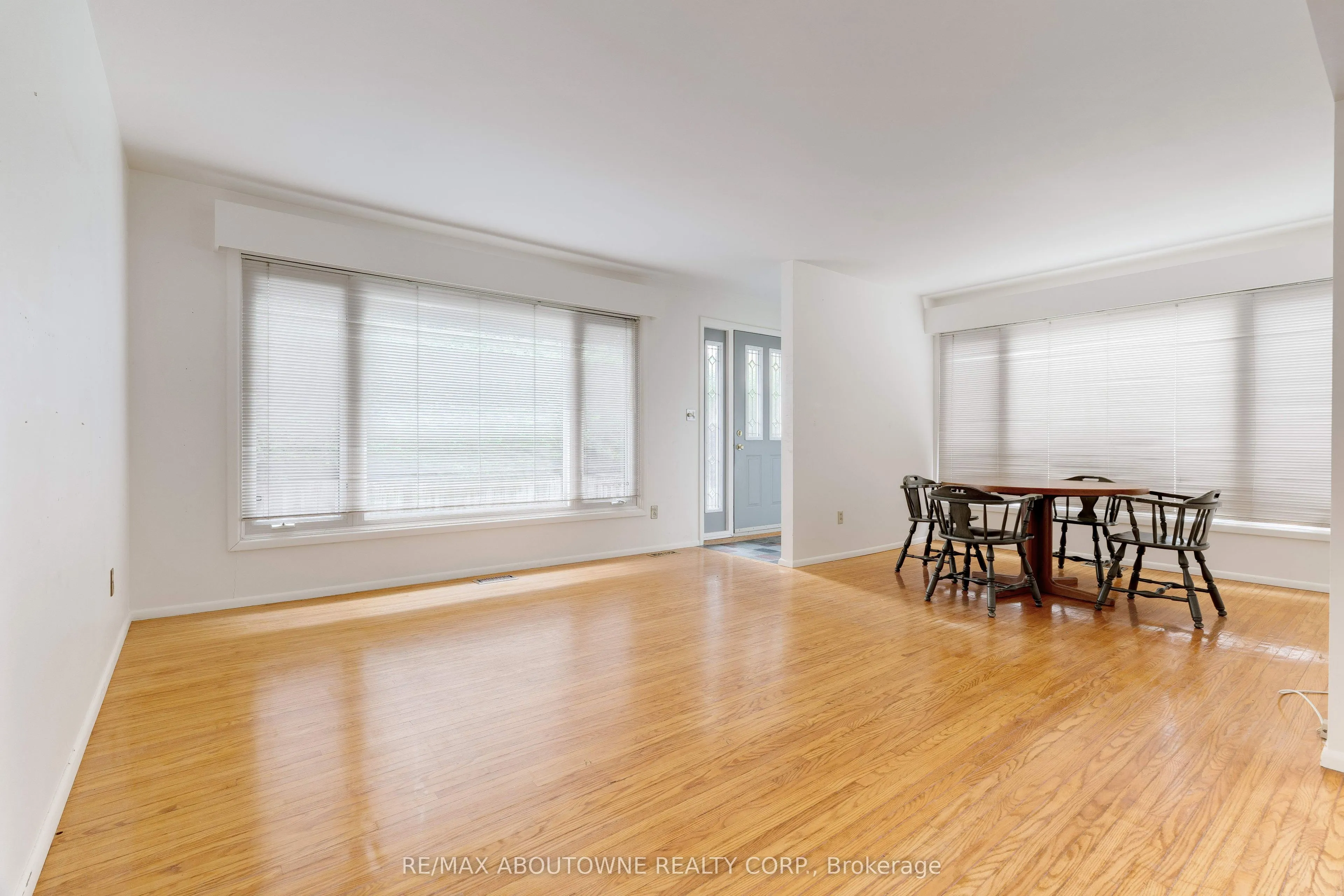 26 Sleepy Hollow Court
