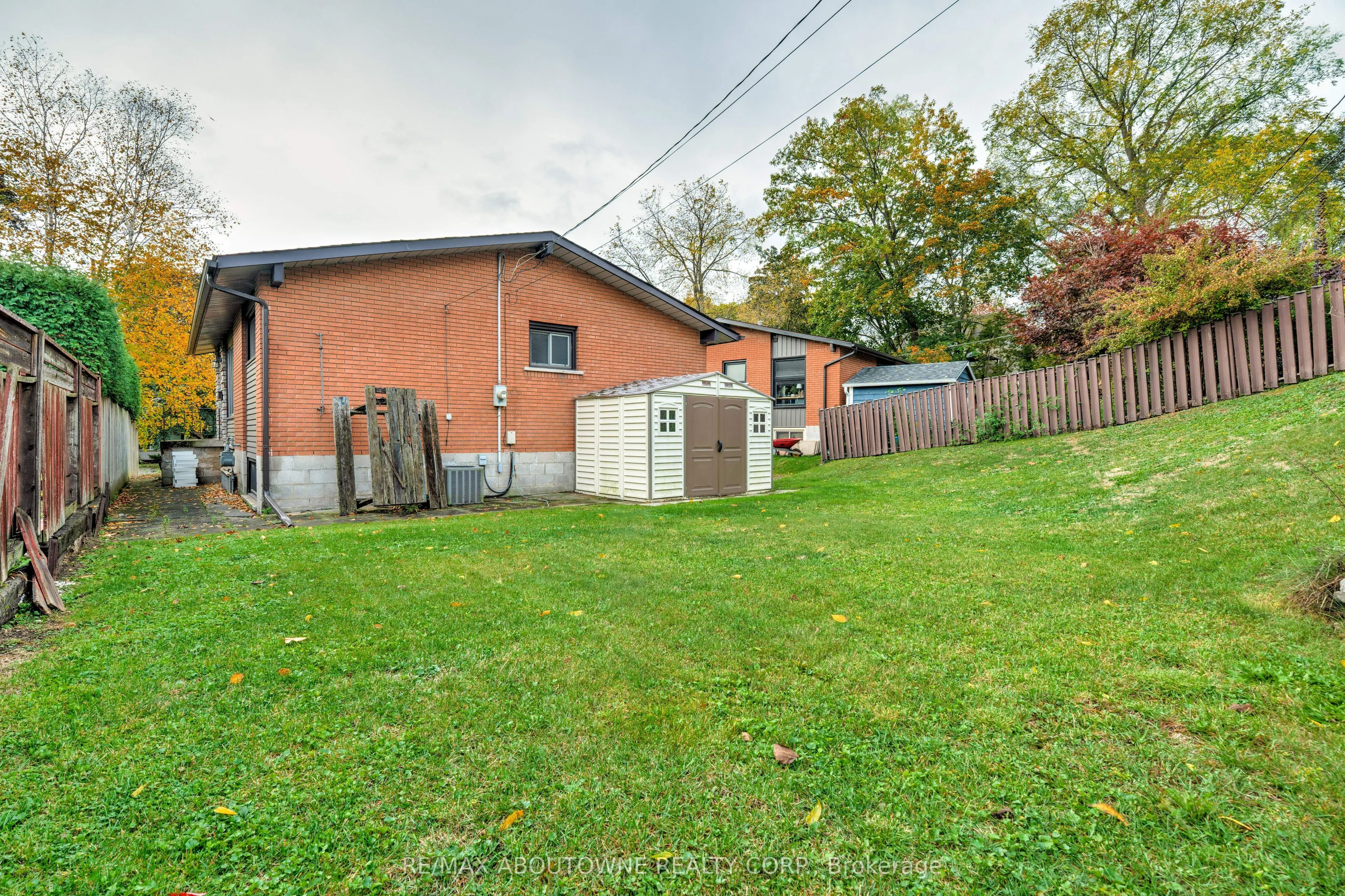 26 Sleepy Hollow Court