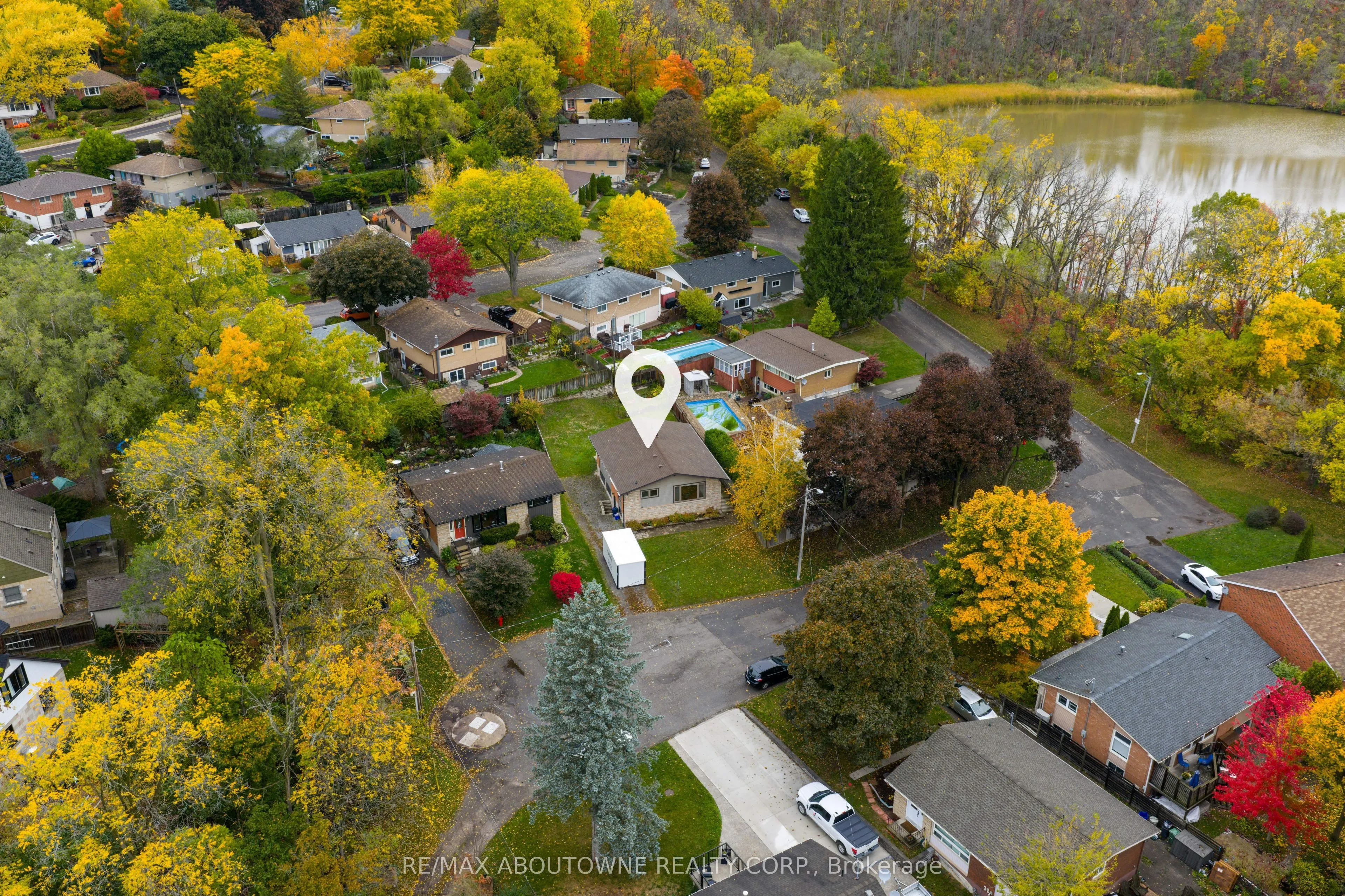 26 Sleepy Hollow Court