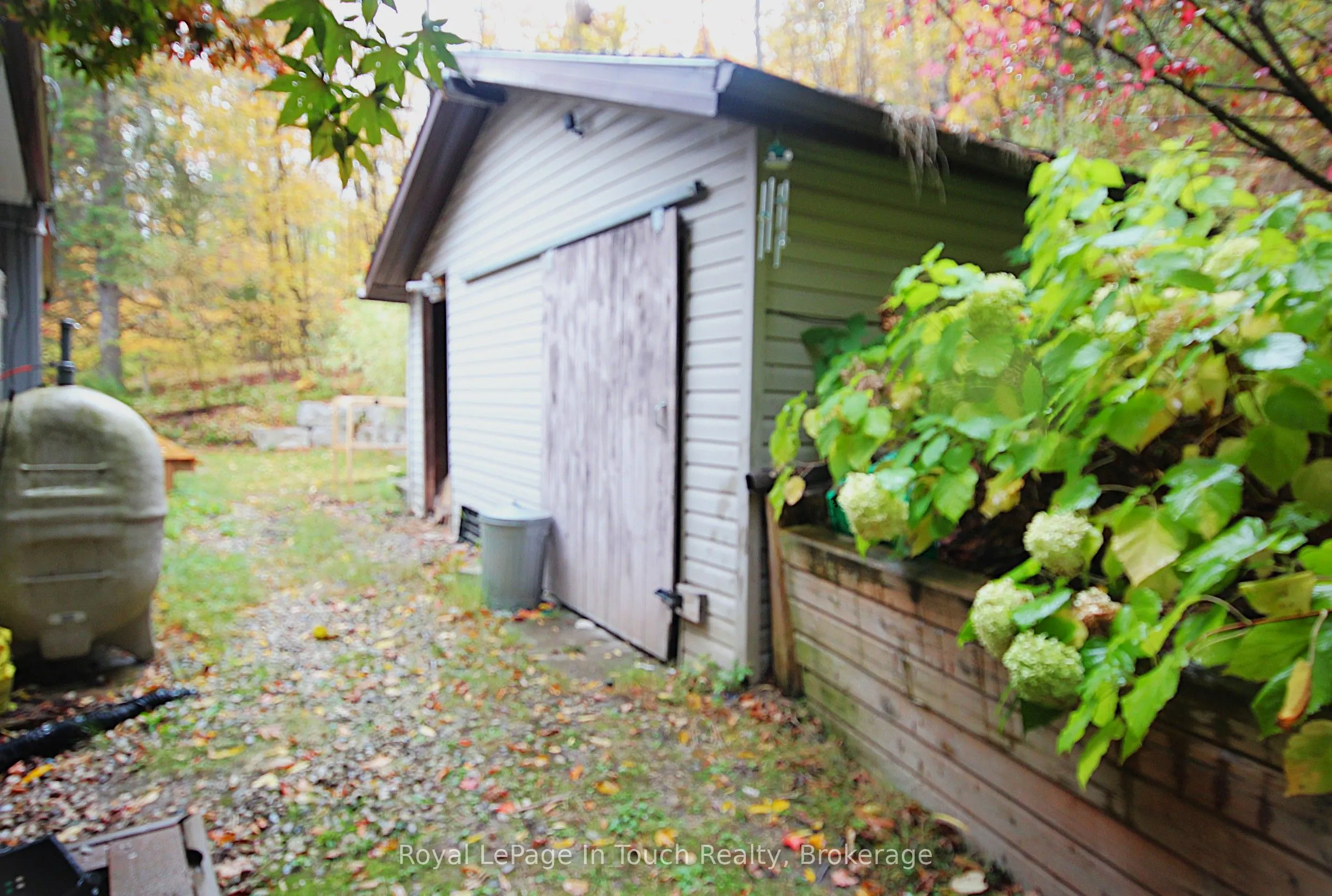 18 Shady Glen Lane