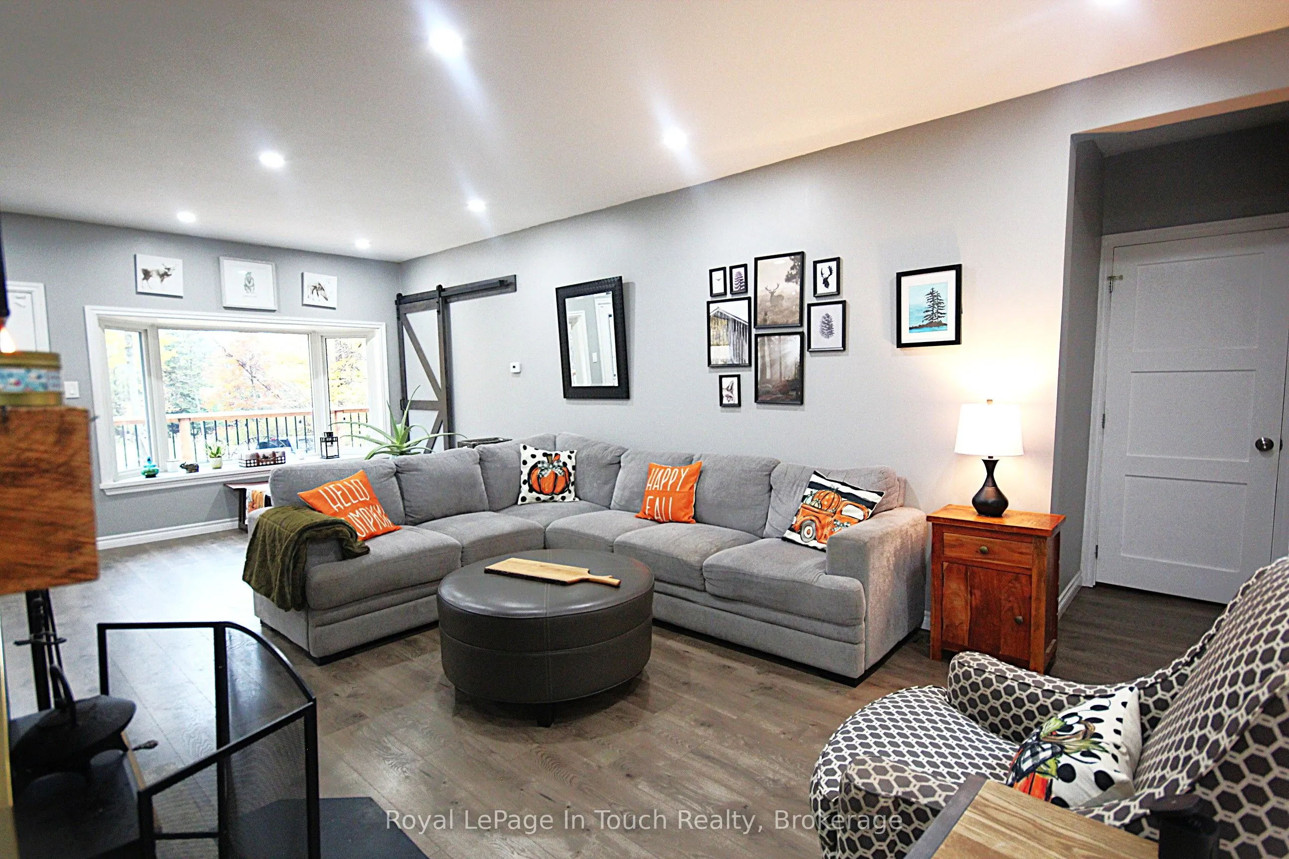 18 Shady Glen Lane