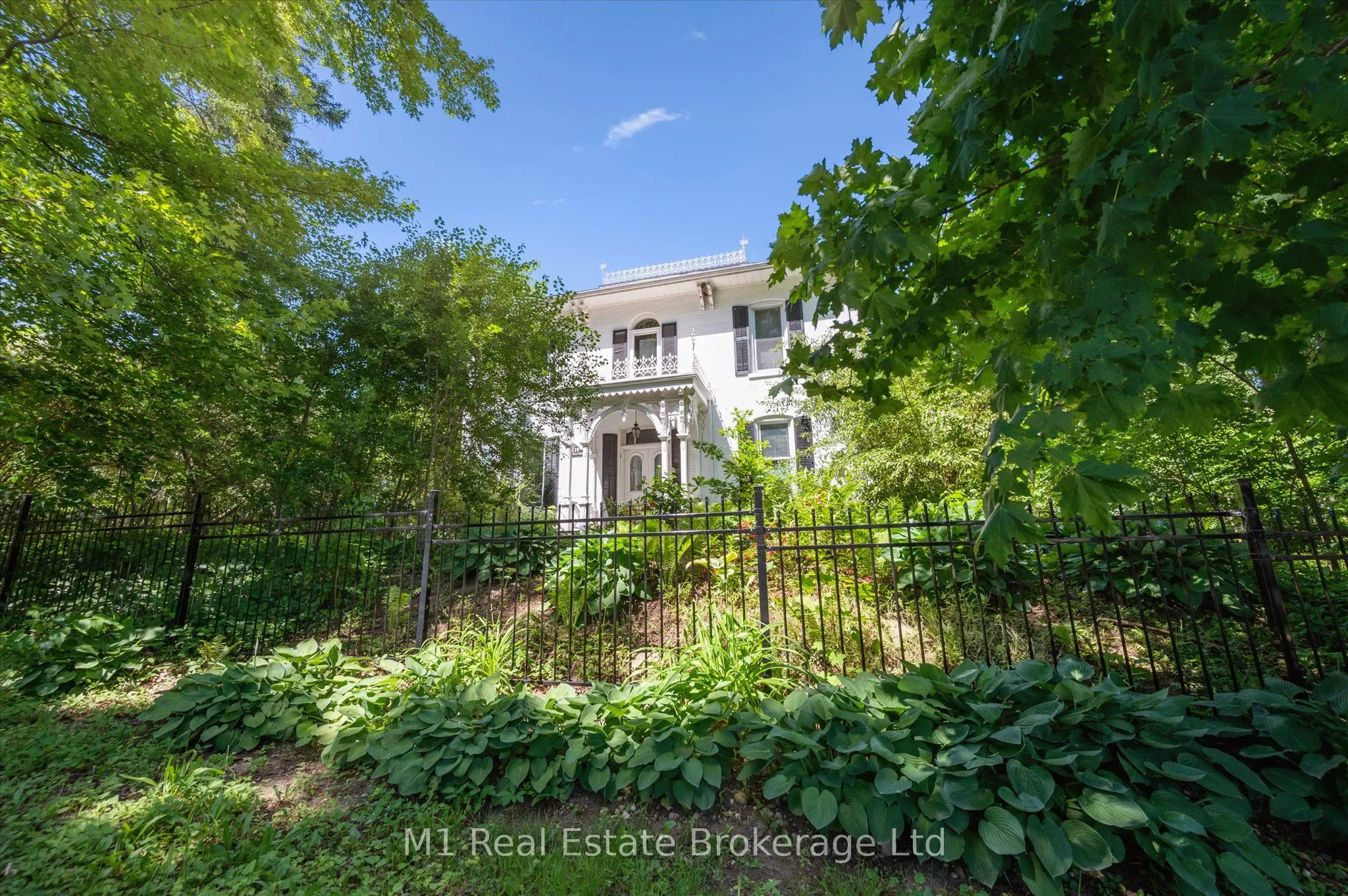 119 John Street W
