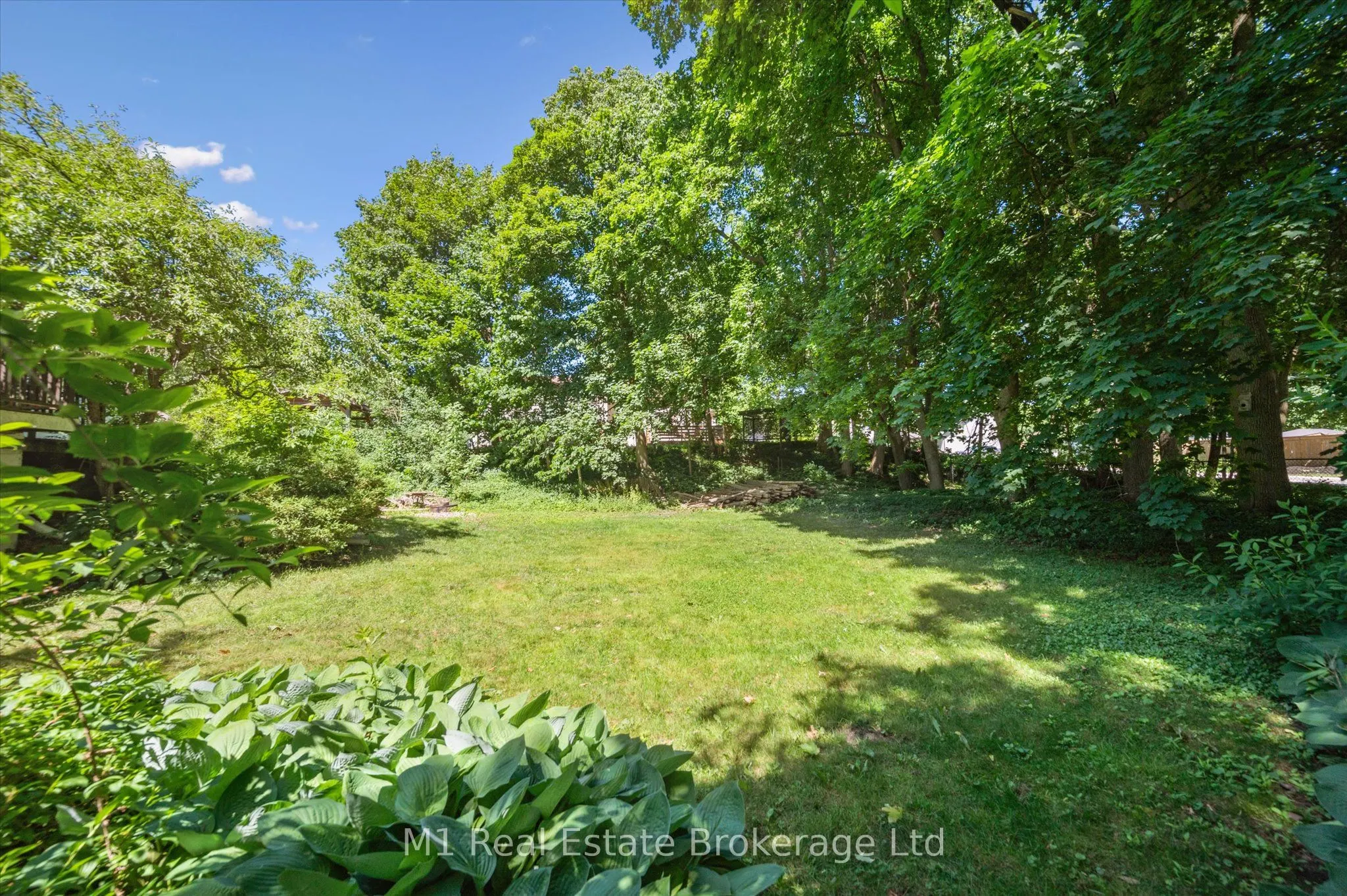 119 John Street W