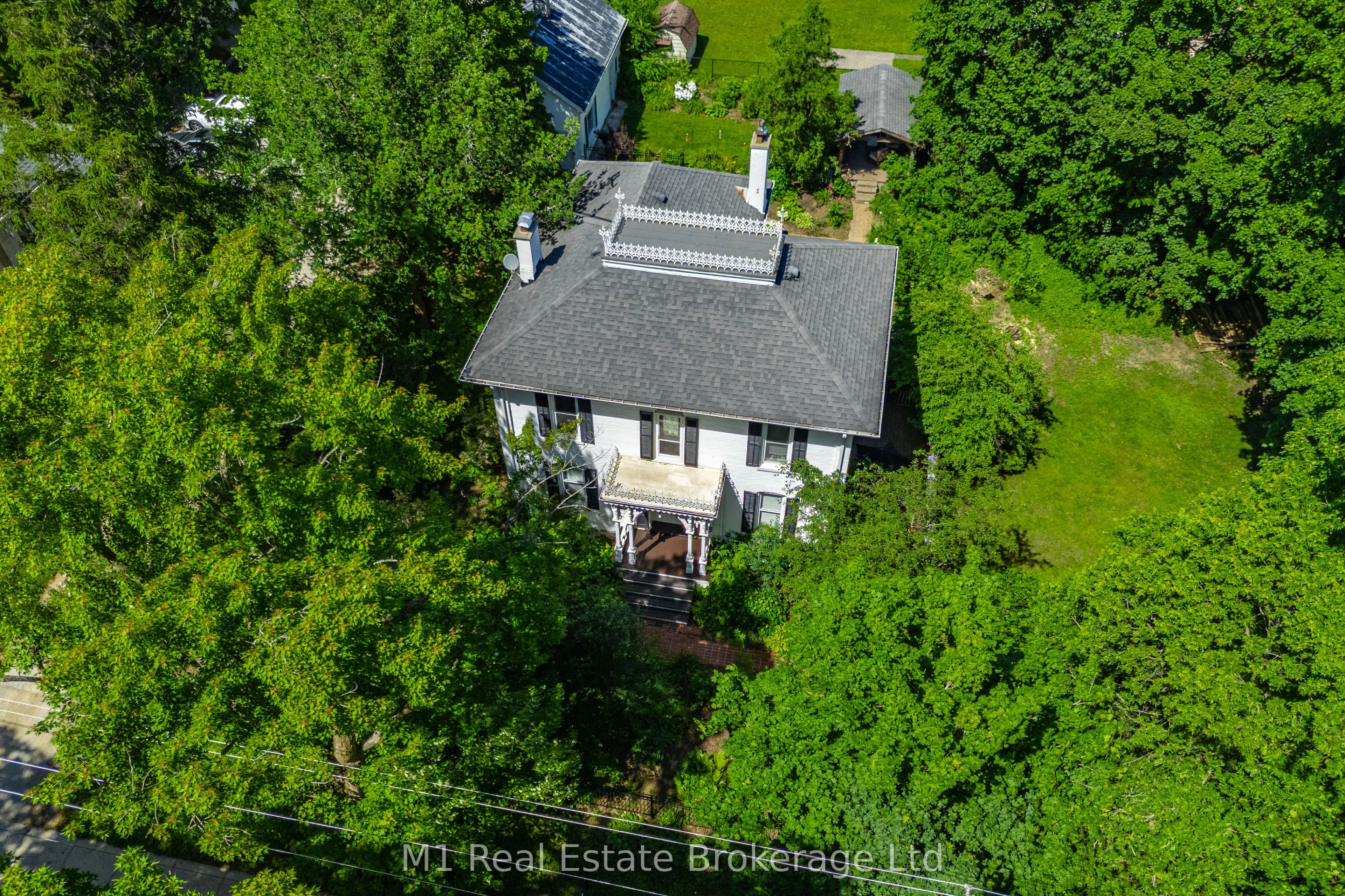 119 John Street W