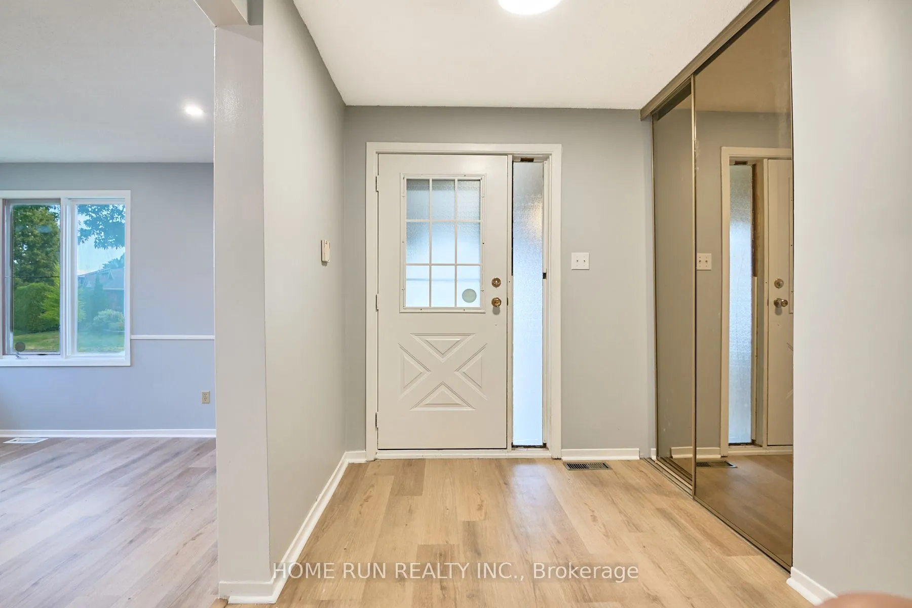 20 Thiessen Crescent