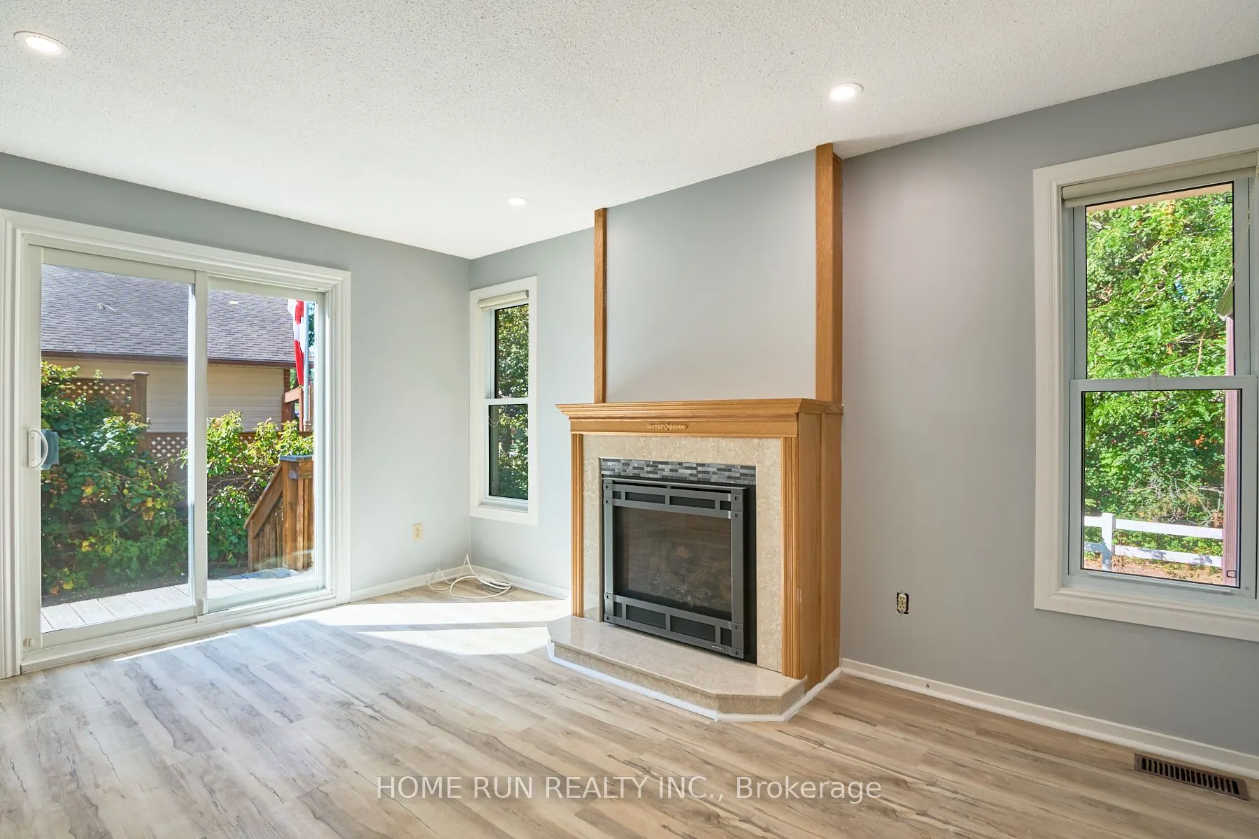 20 Thiessen Crescent