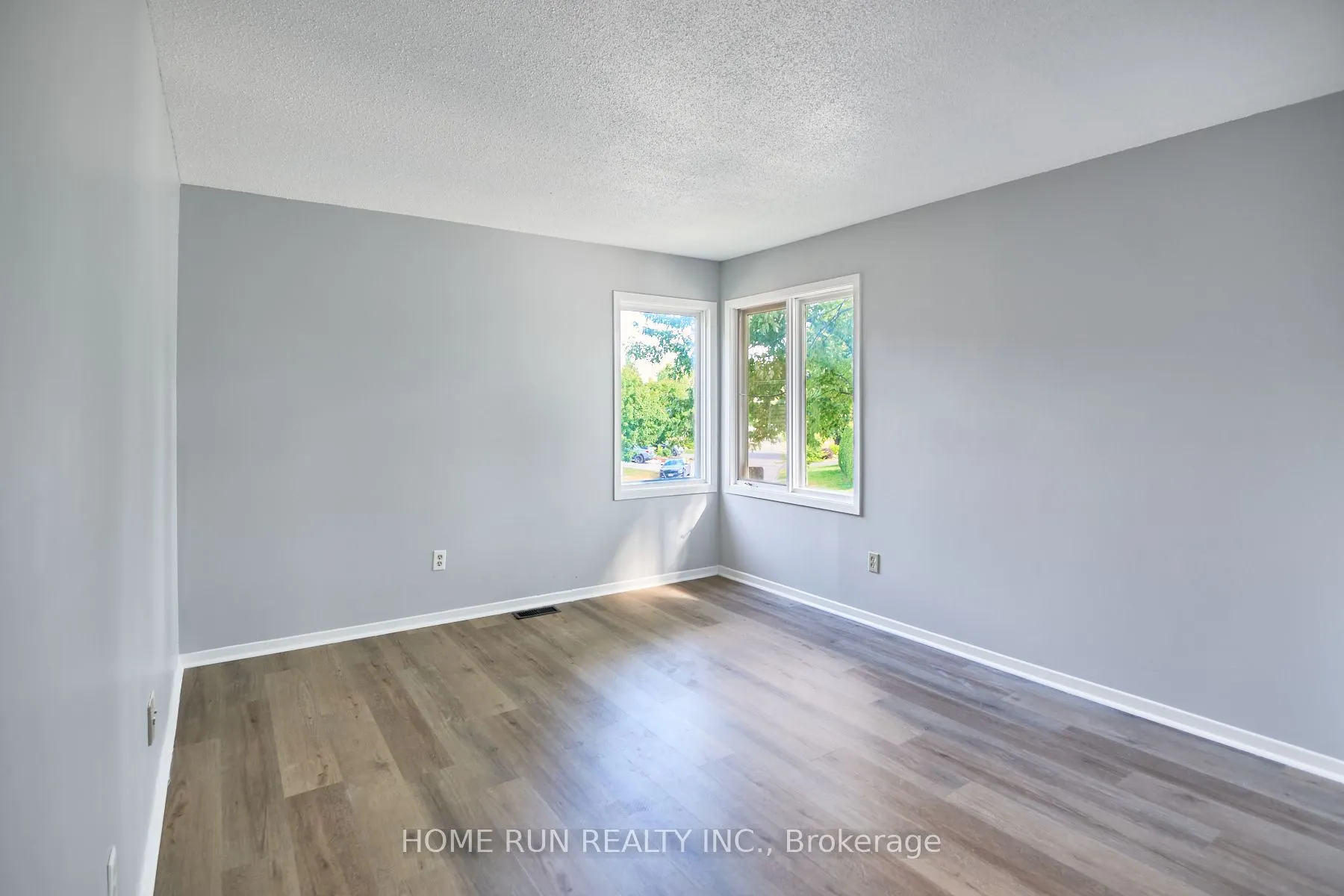 20 Thiessen Crescent
