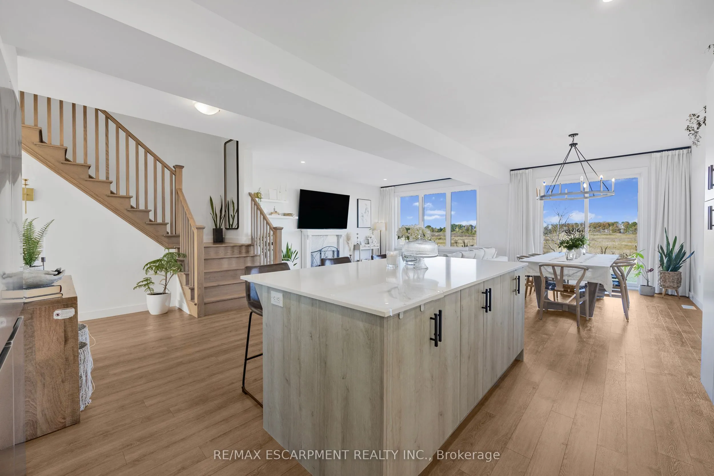 52 Bedrock Drive