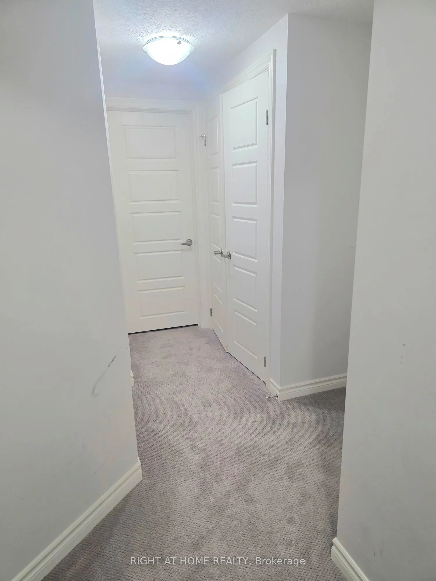 91 poppy Drive E, #13