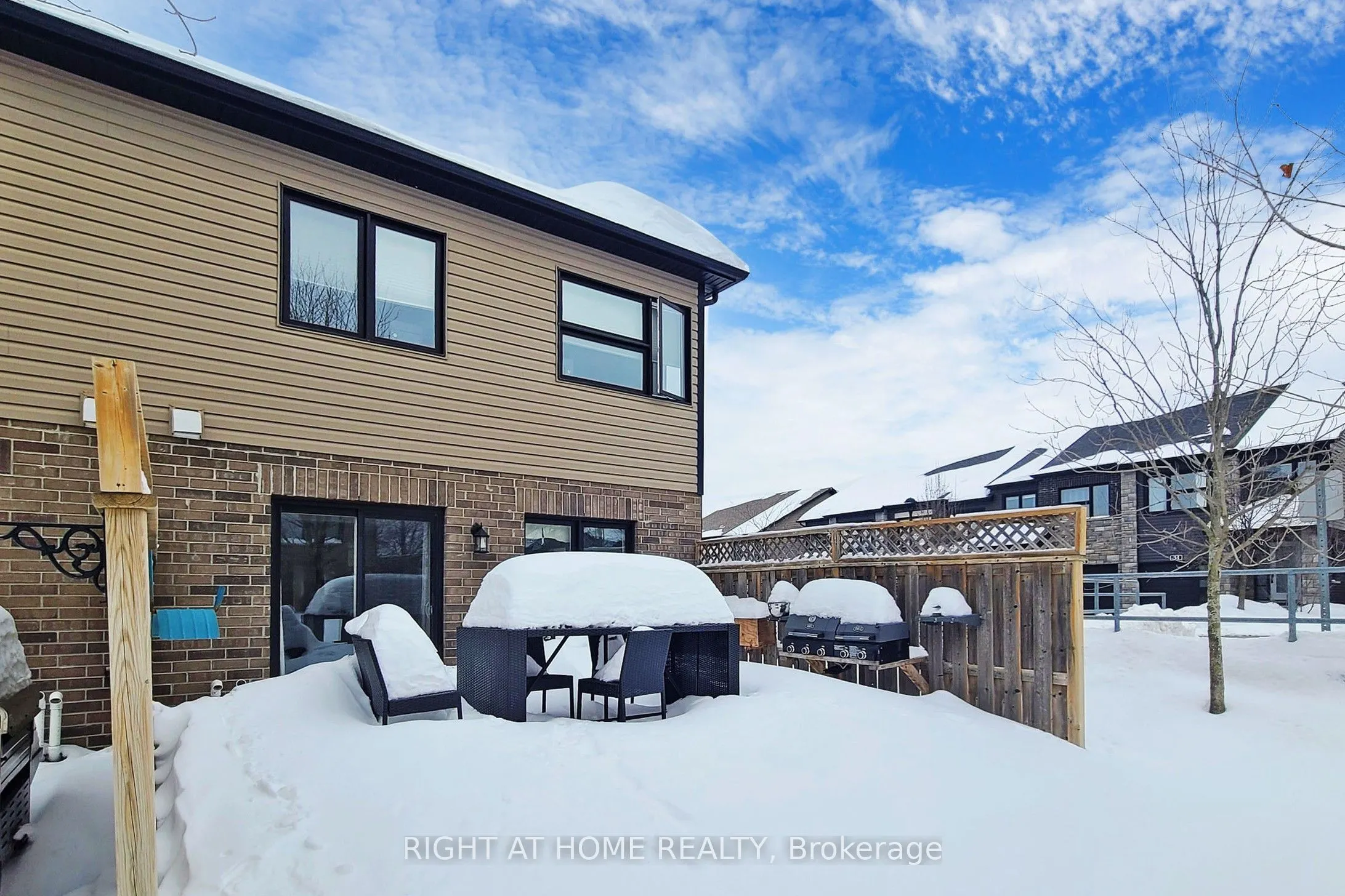 91 poppy Drive E, #13