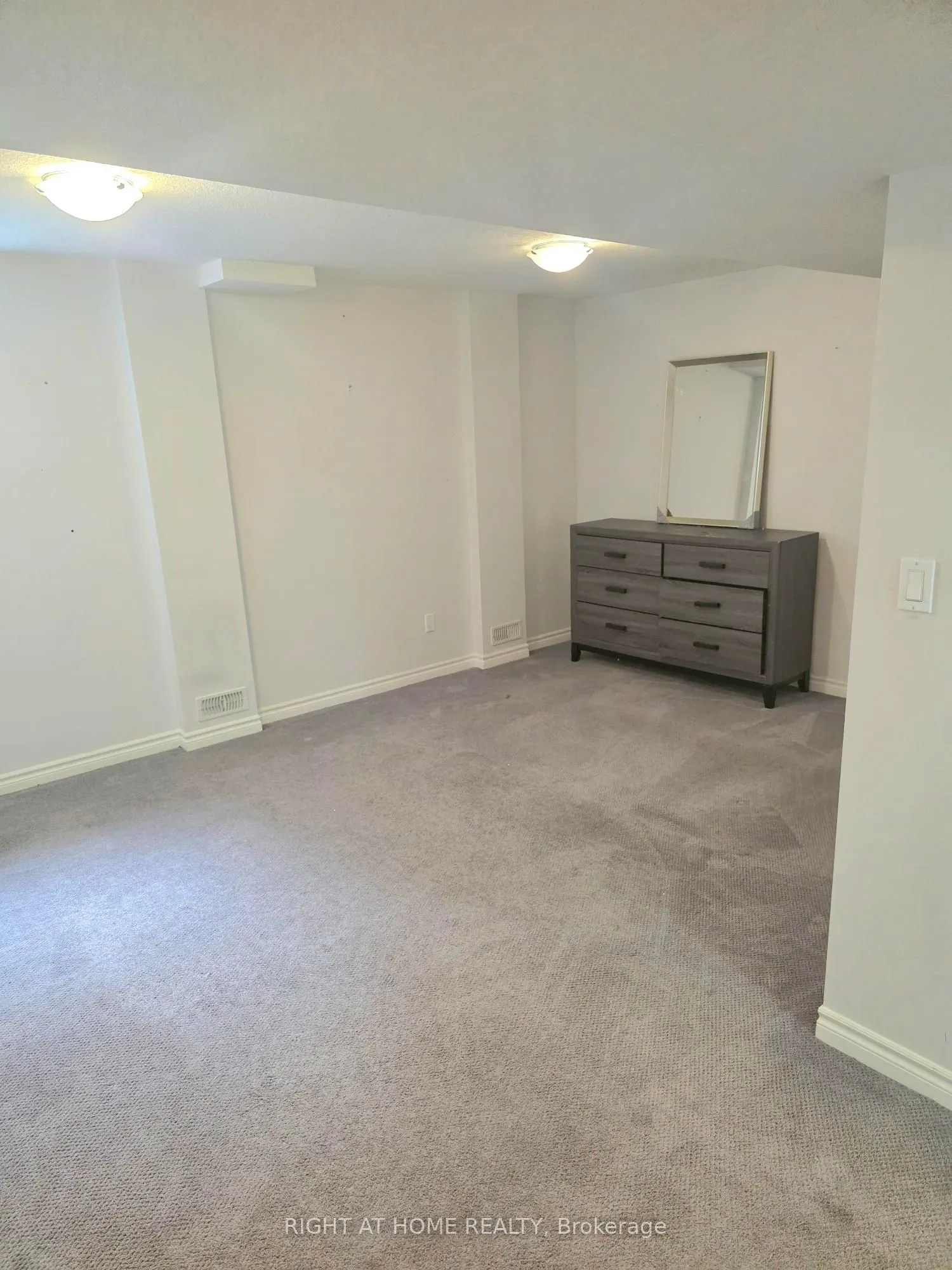 91 poppy Drive E, #13