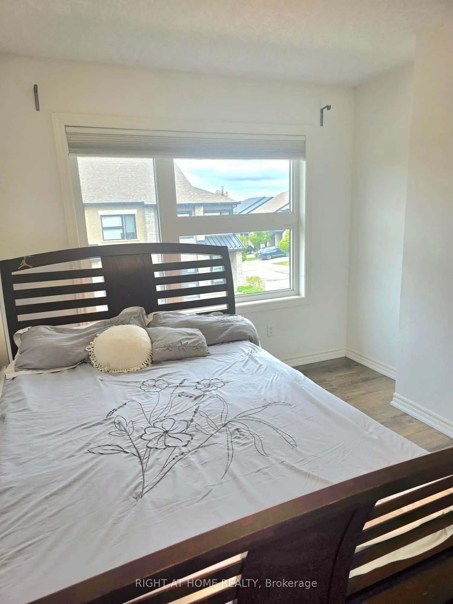 91 poppy Drive E, #13