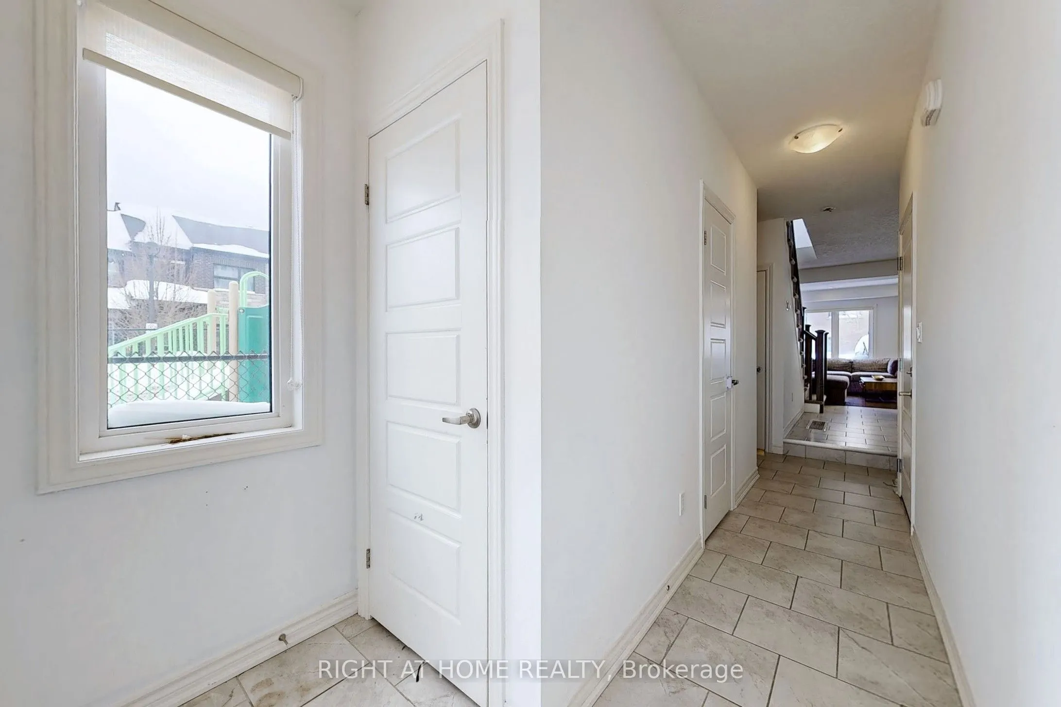 91 poppy Drive E, #13