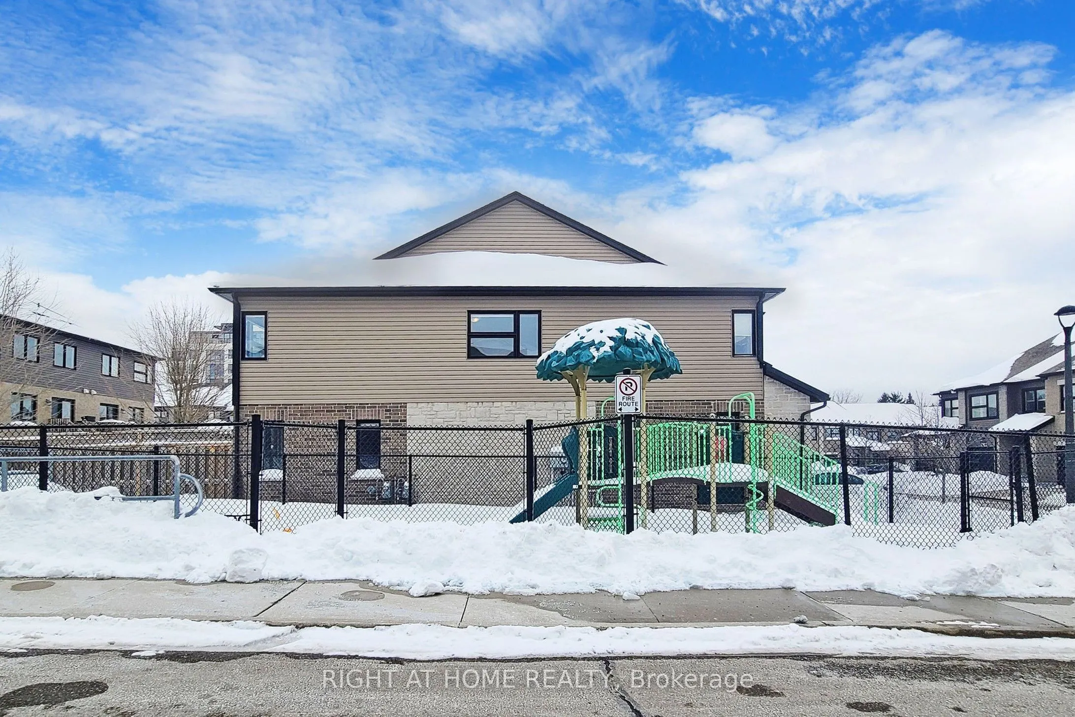 91 poppy Drive E, #13