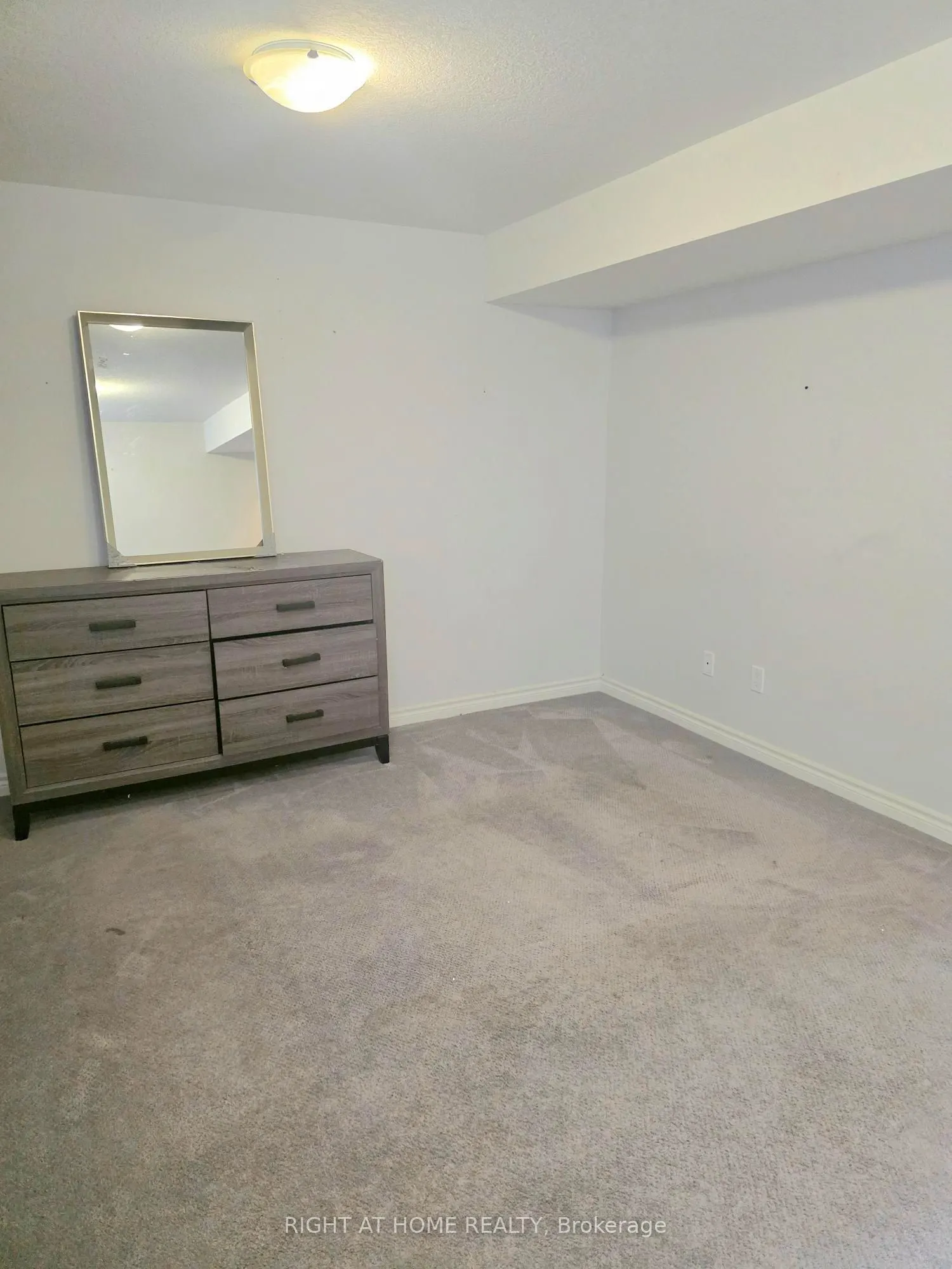 91 poppy Drive E, #13