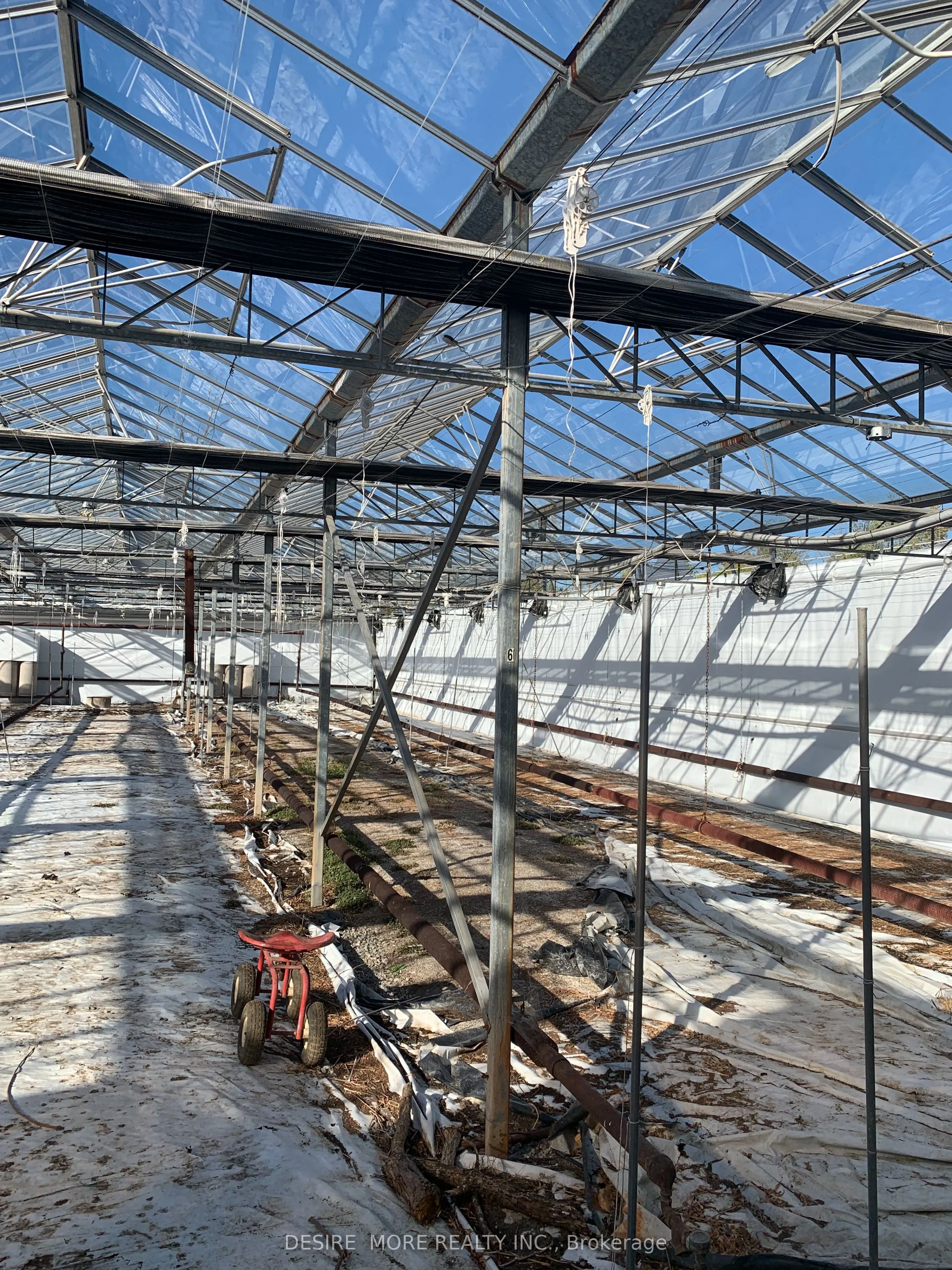 462 Pinecrest Road, #GREENHOUSE
