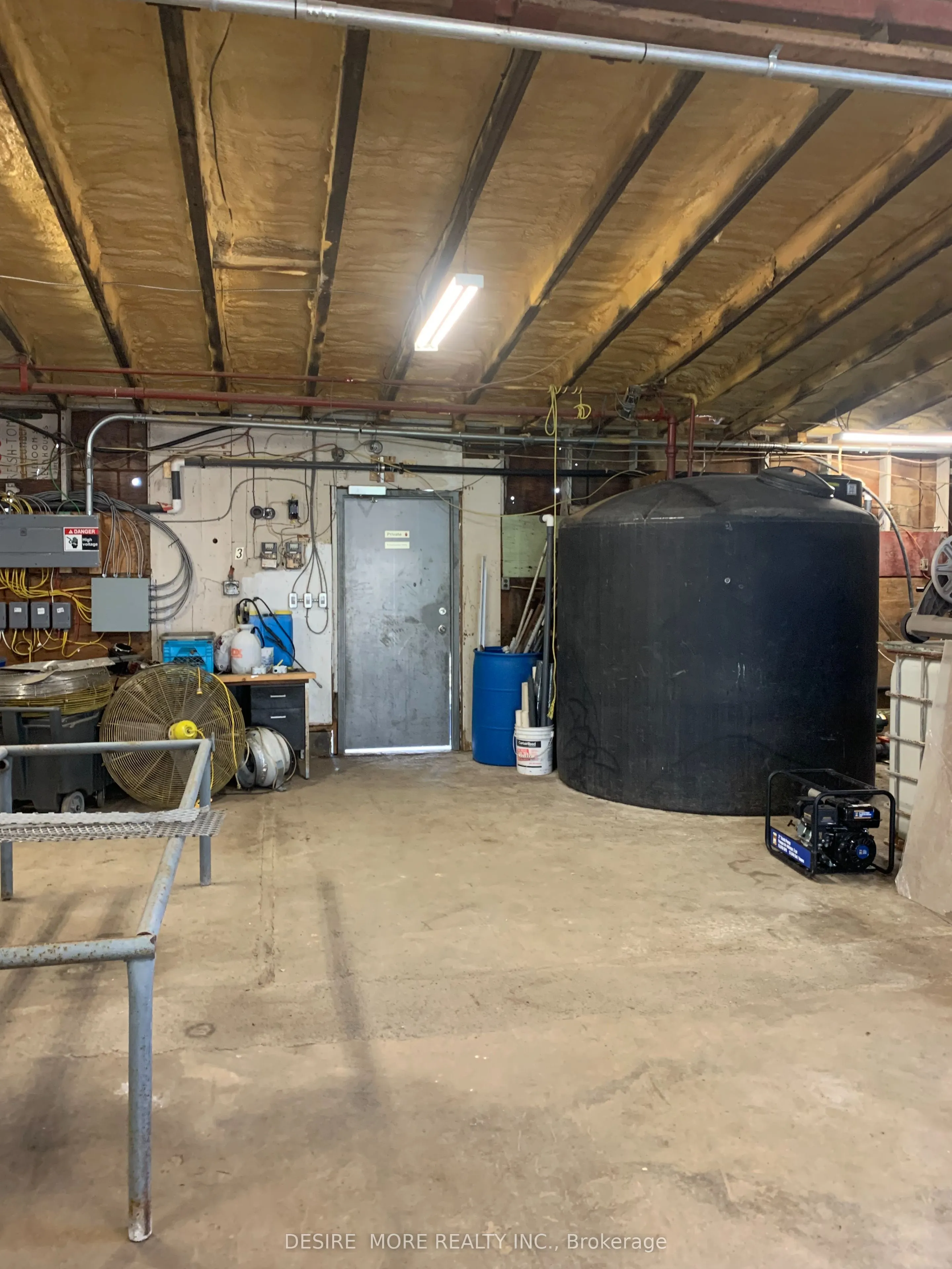 462 Pinecrest Road, #GREENHOUSE