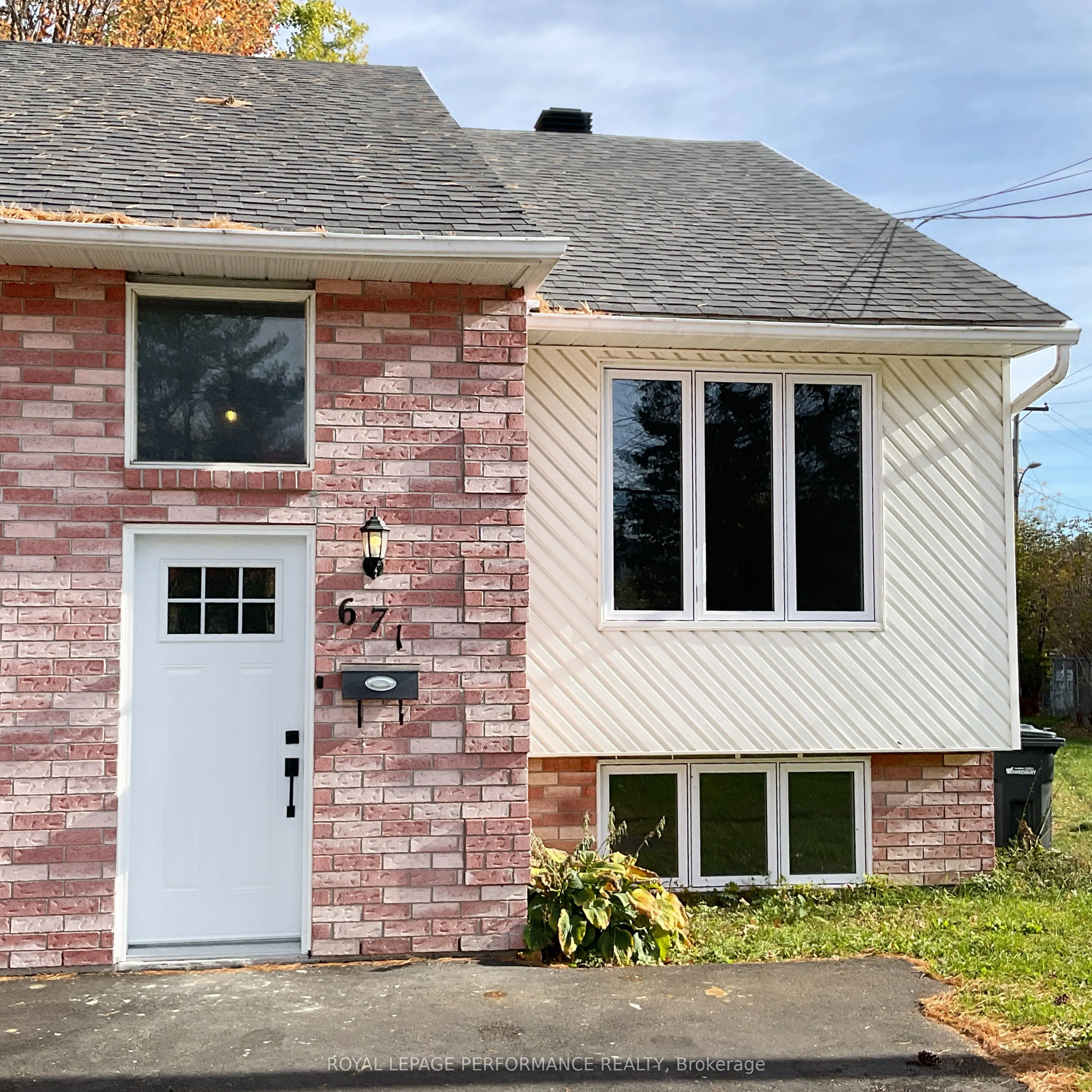 671 McGill Street