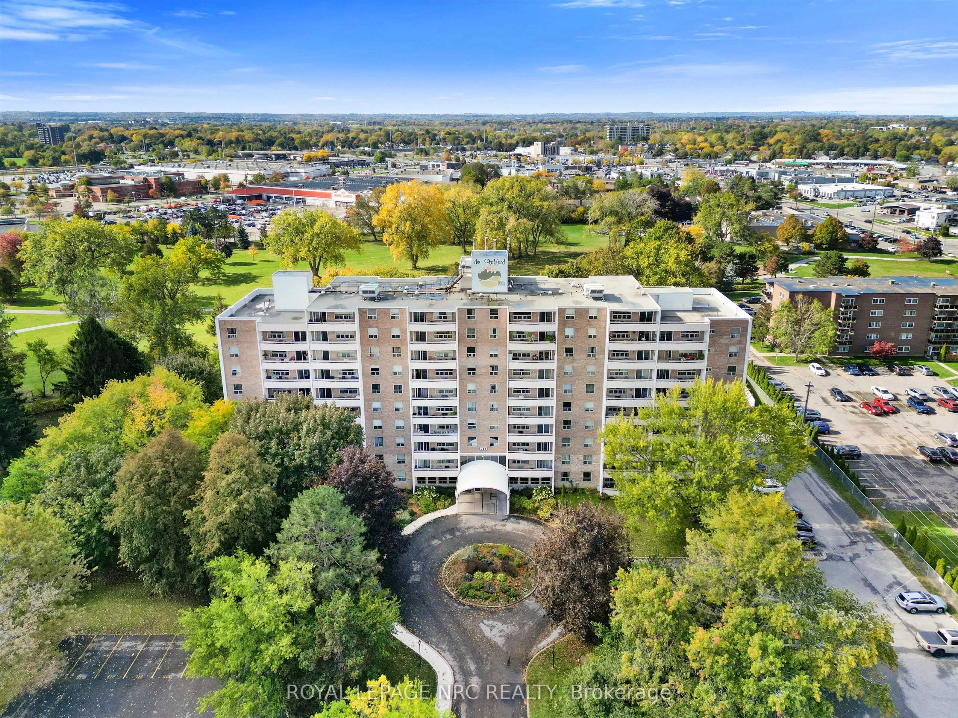 365 Geneva Street, #401