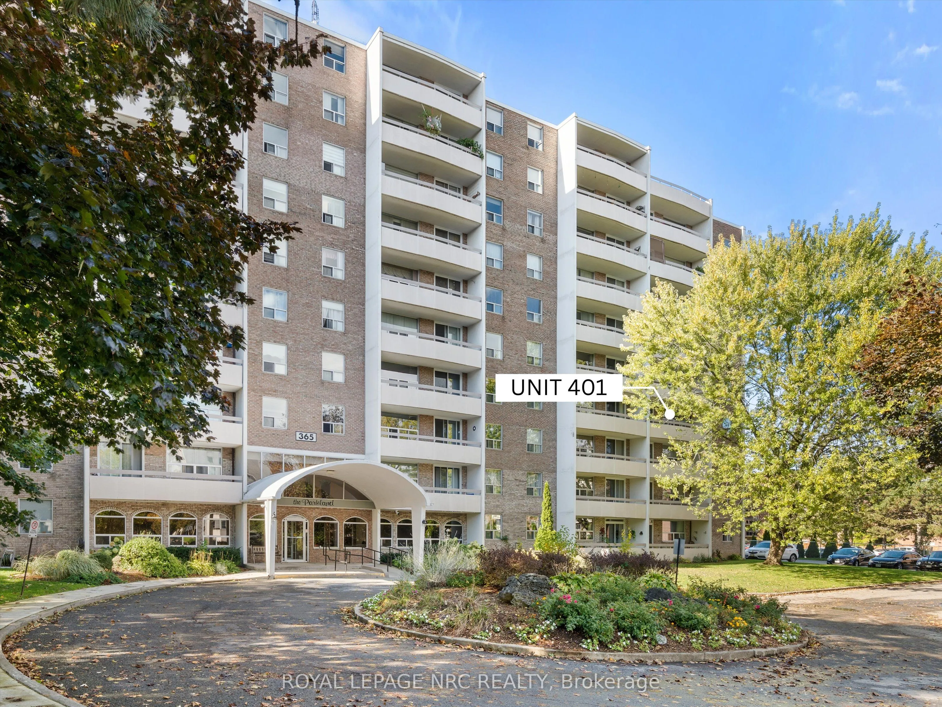 365 Geneva Street, #401