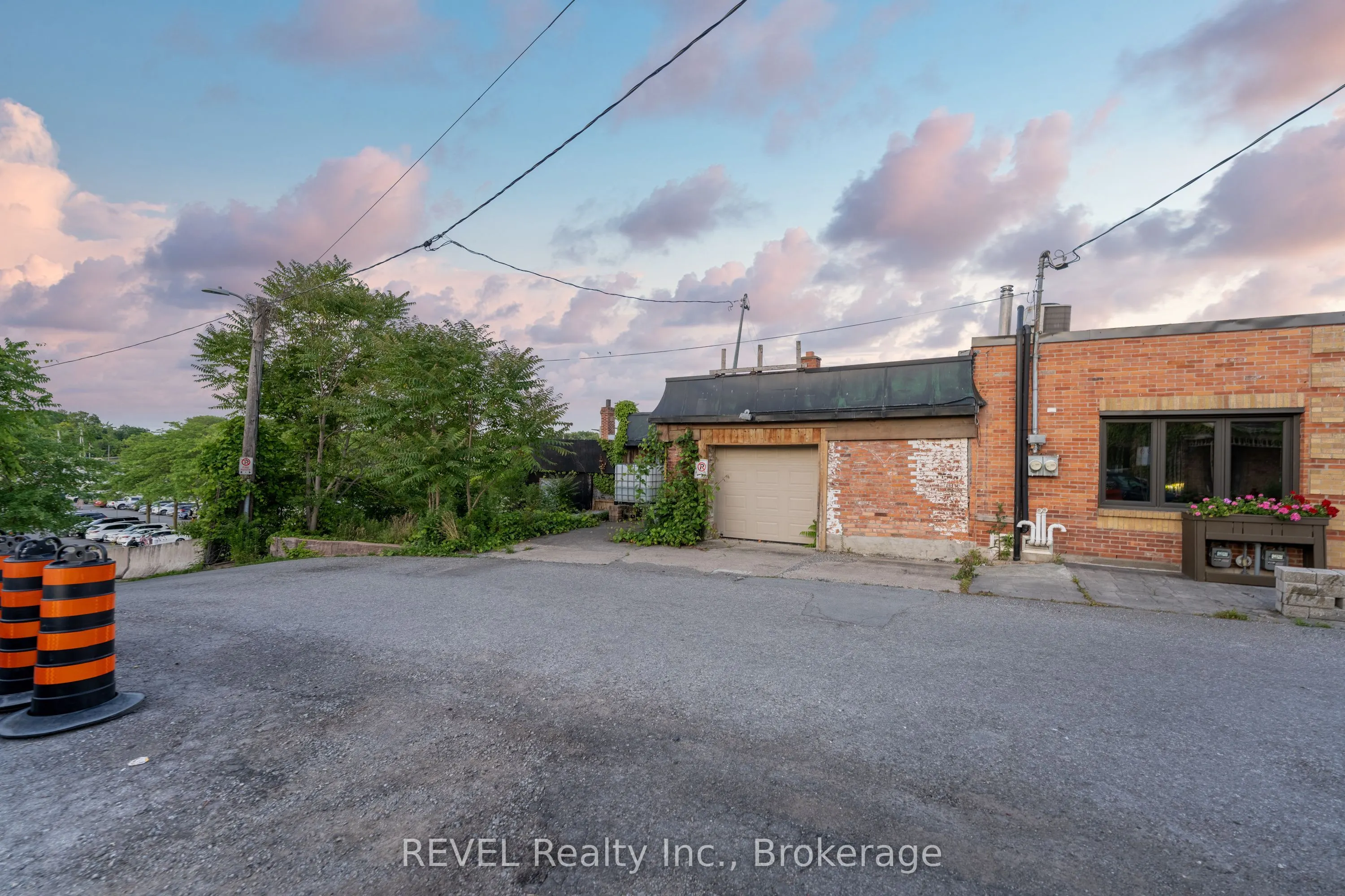14 Lakeport Road