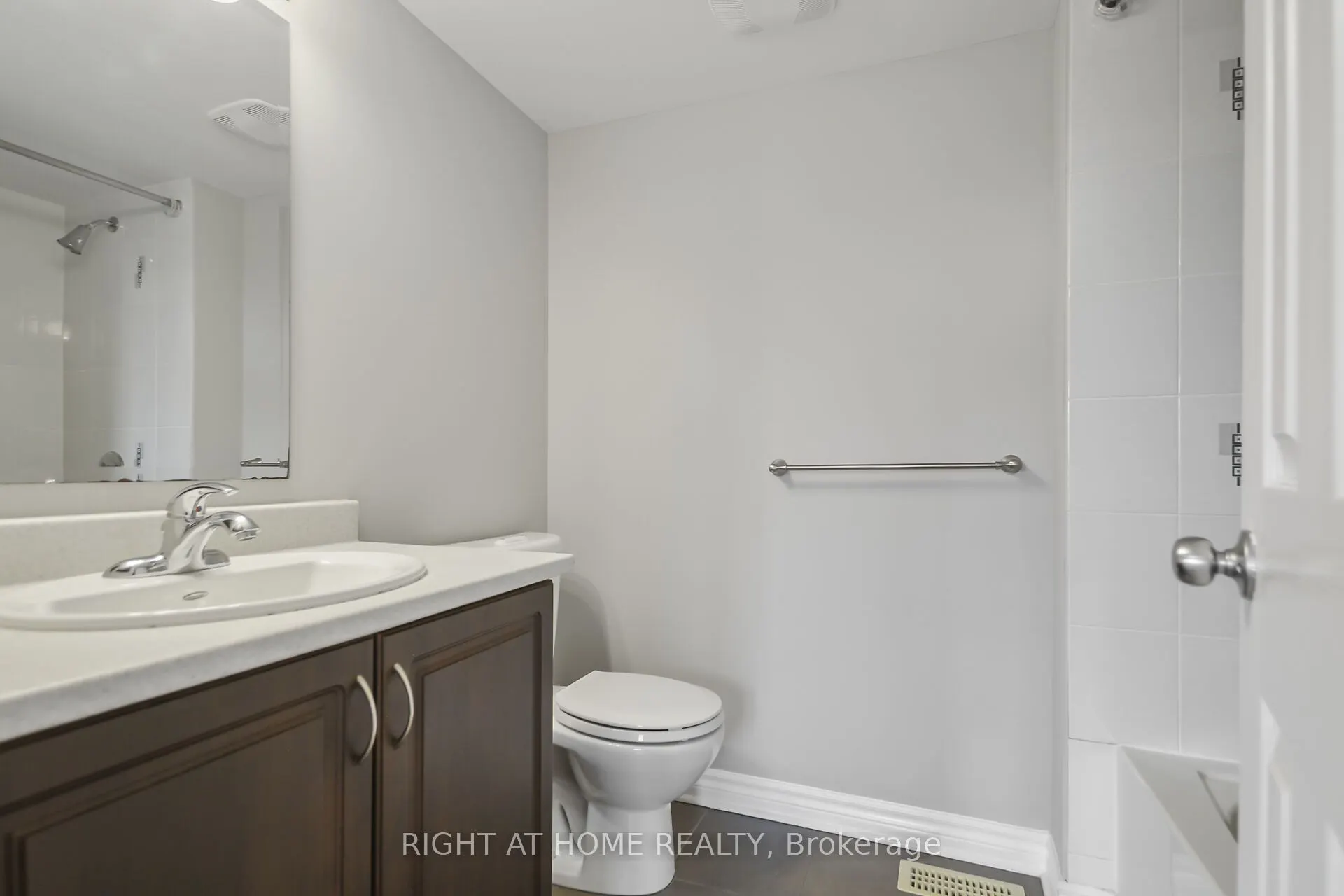 1120 Klondike Road, #B