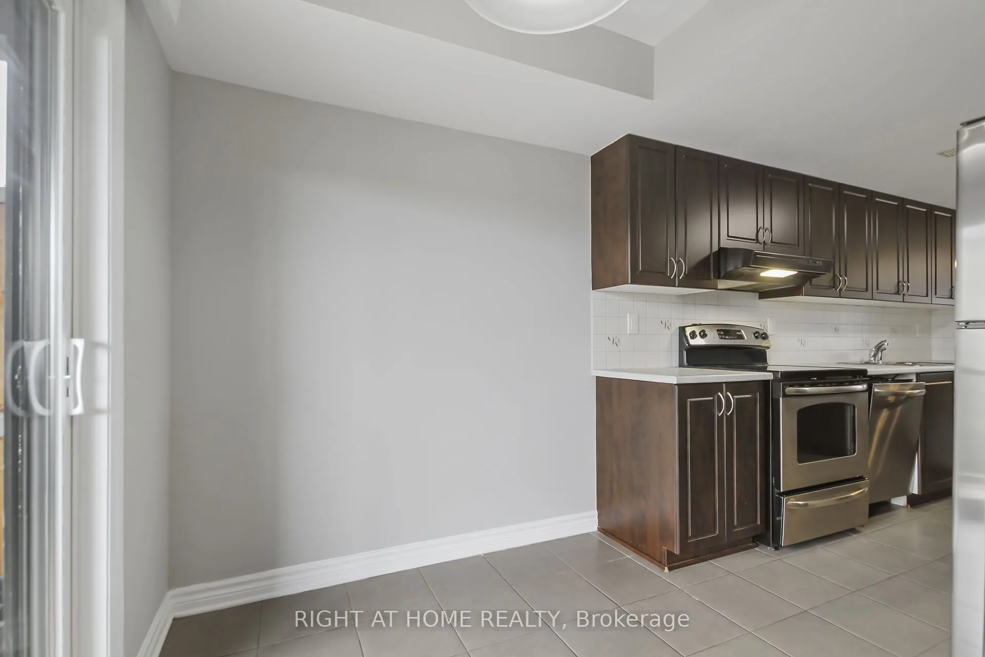 1120 Klondike Road, #B