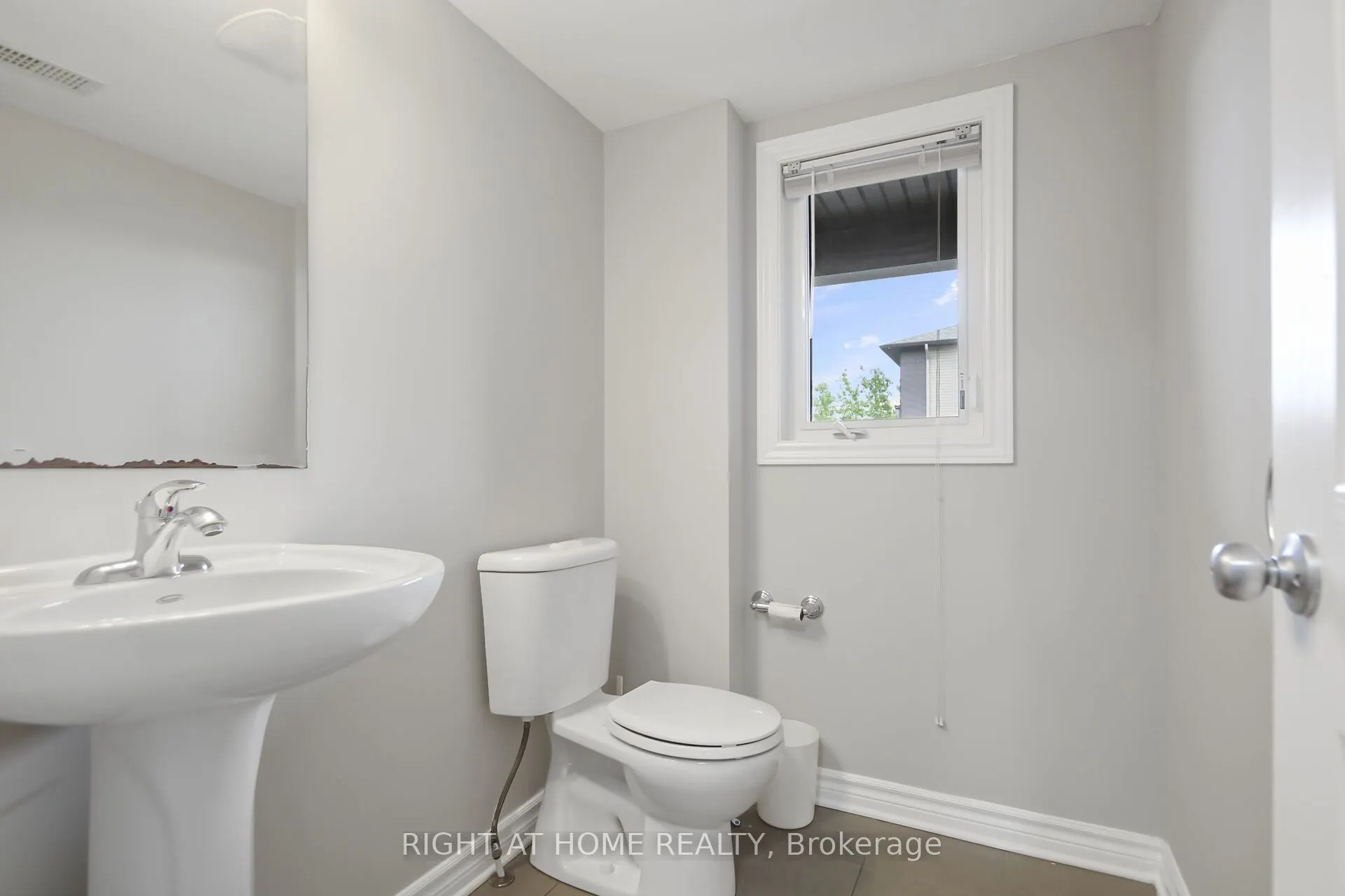1120 Klondike Road, #B