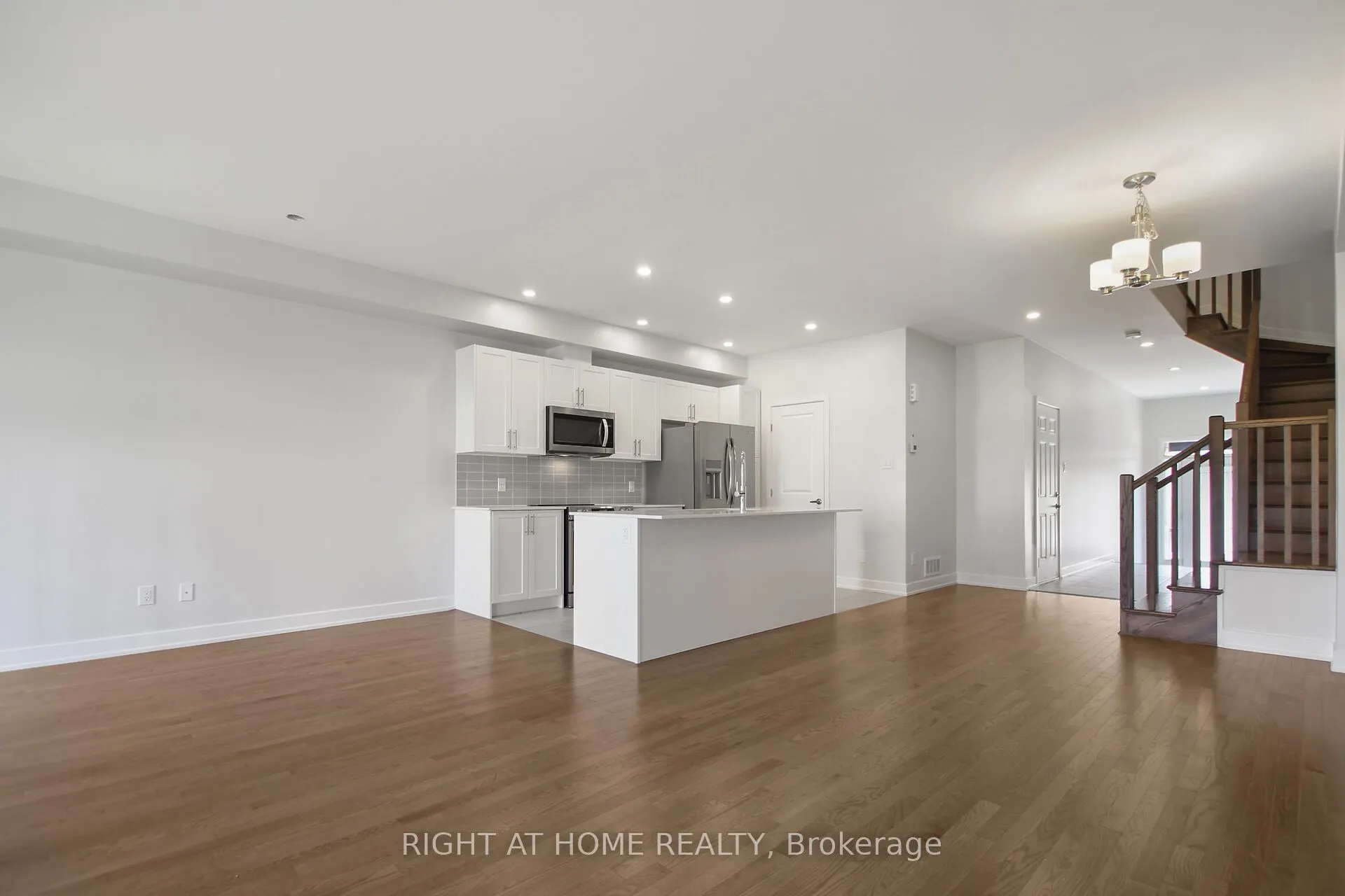 534 CORRETTO Place