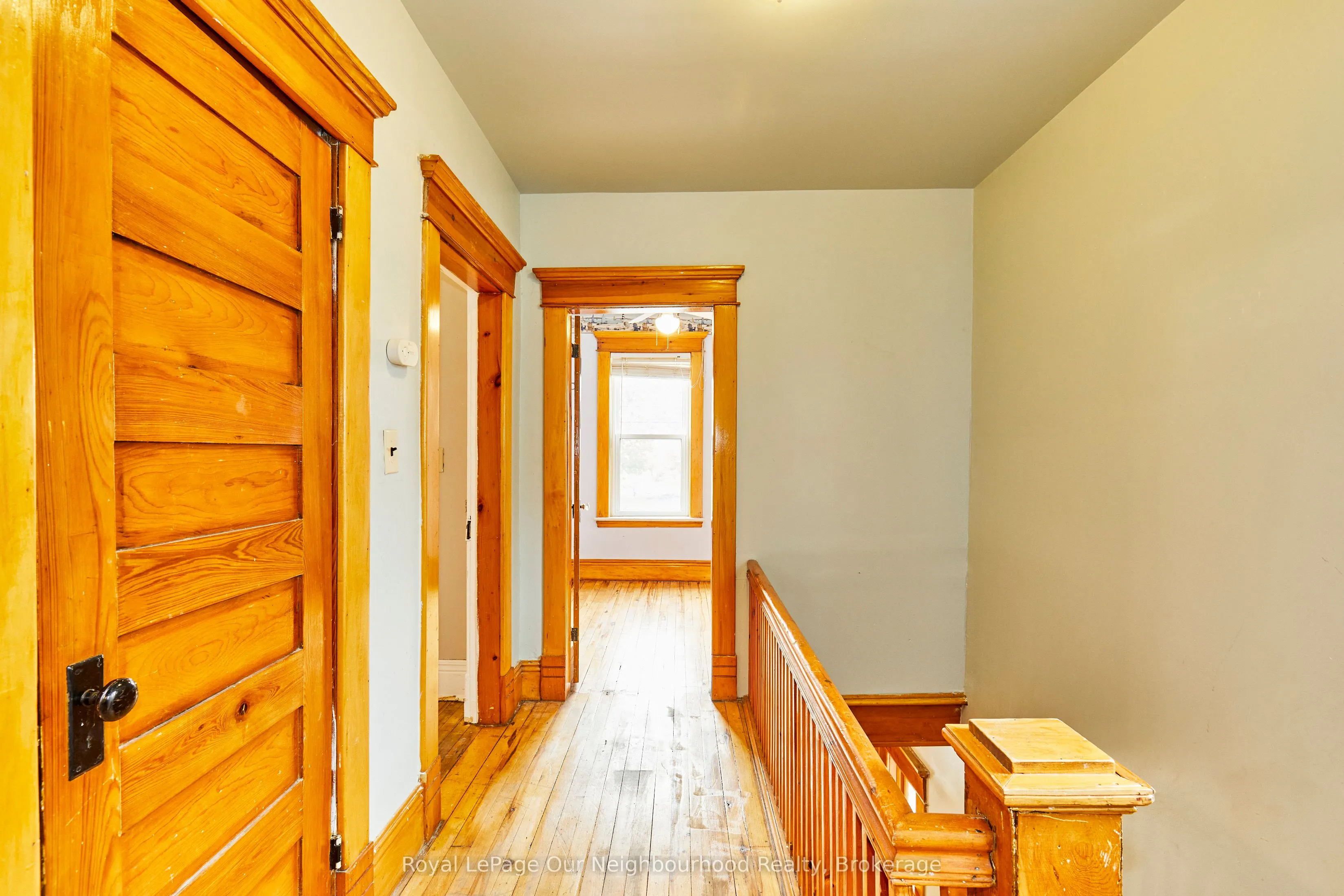 444 George Street S