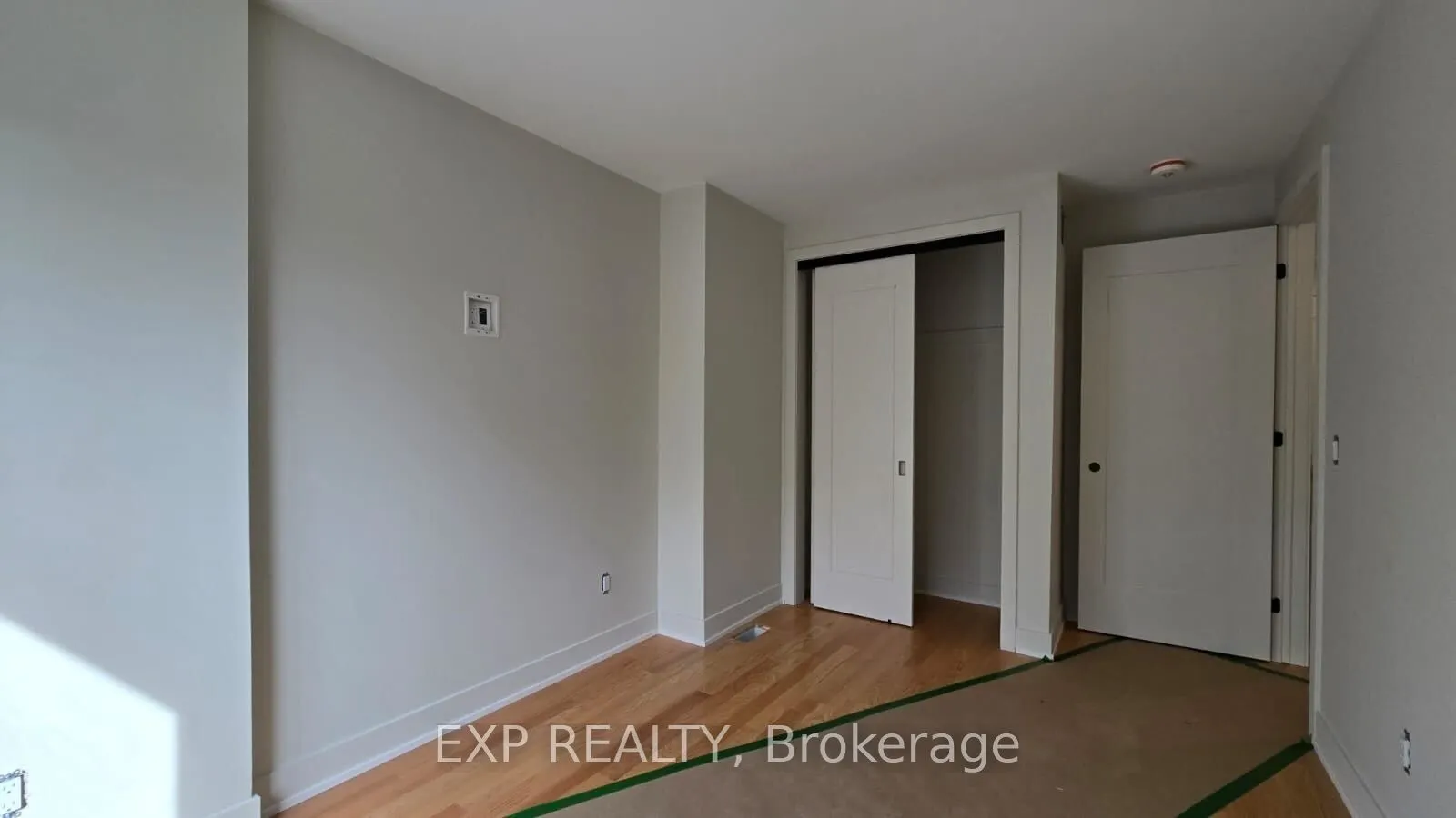 512 Roosevelt Avenue, ##A