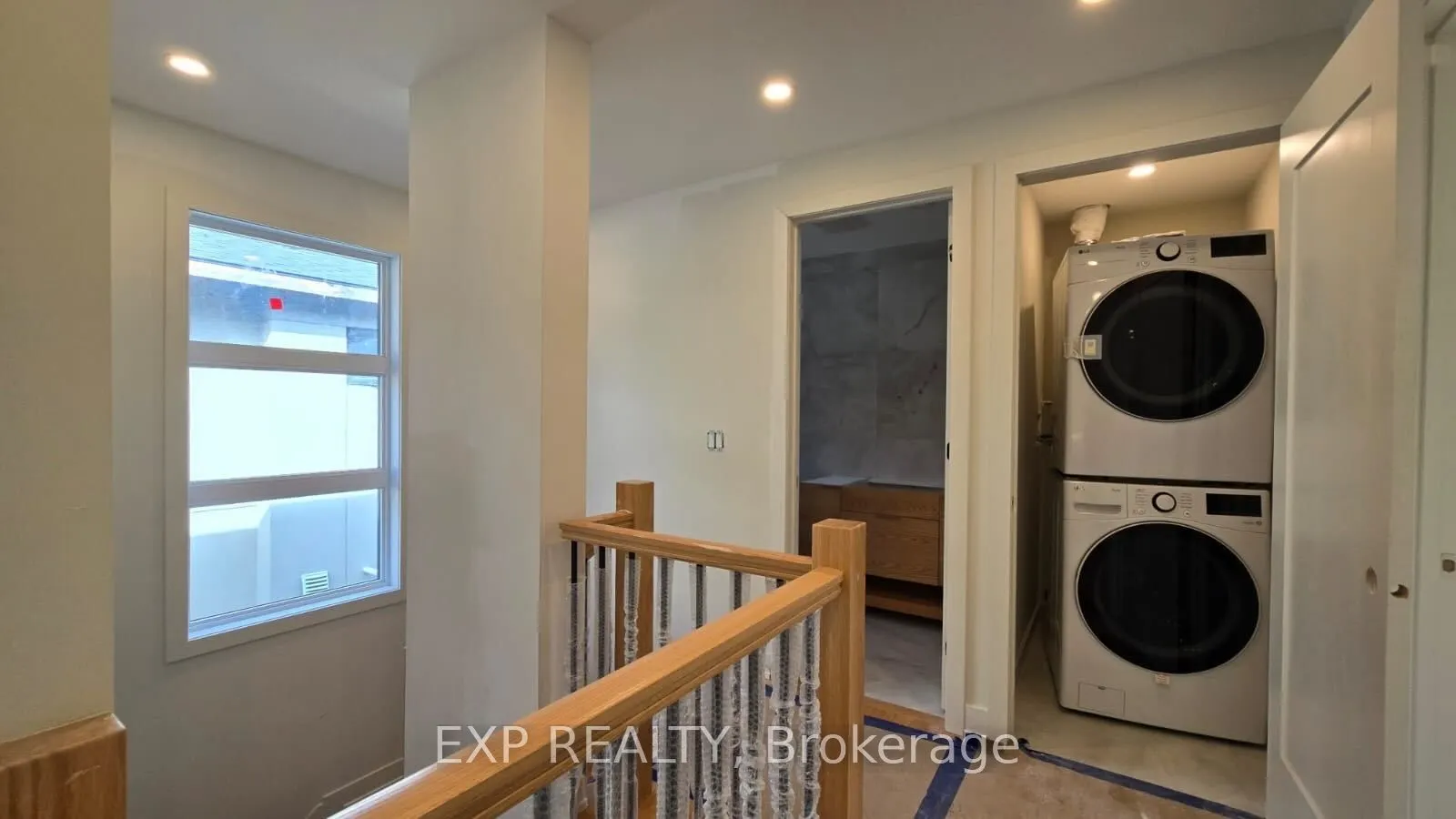 512 Roosevelt Avenue, ##A