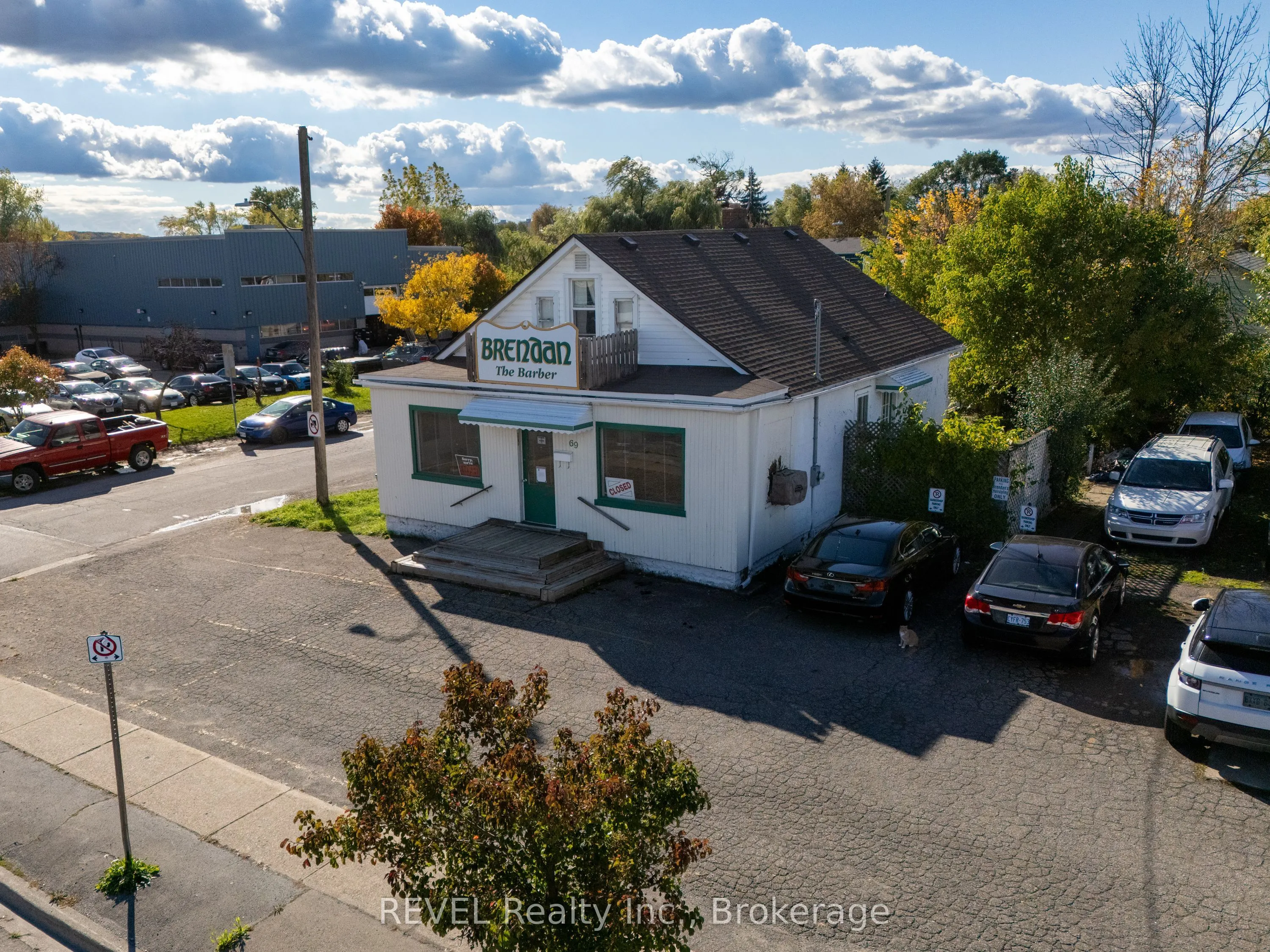 69 HARTZEL Road