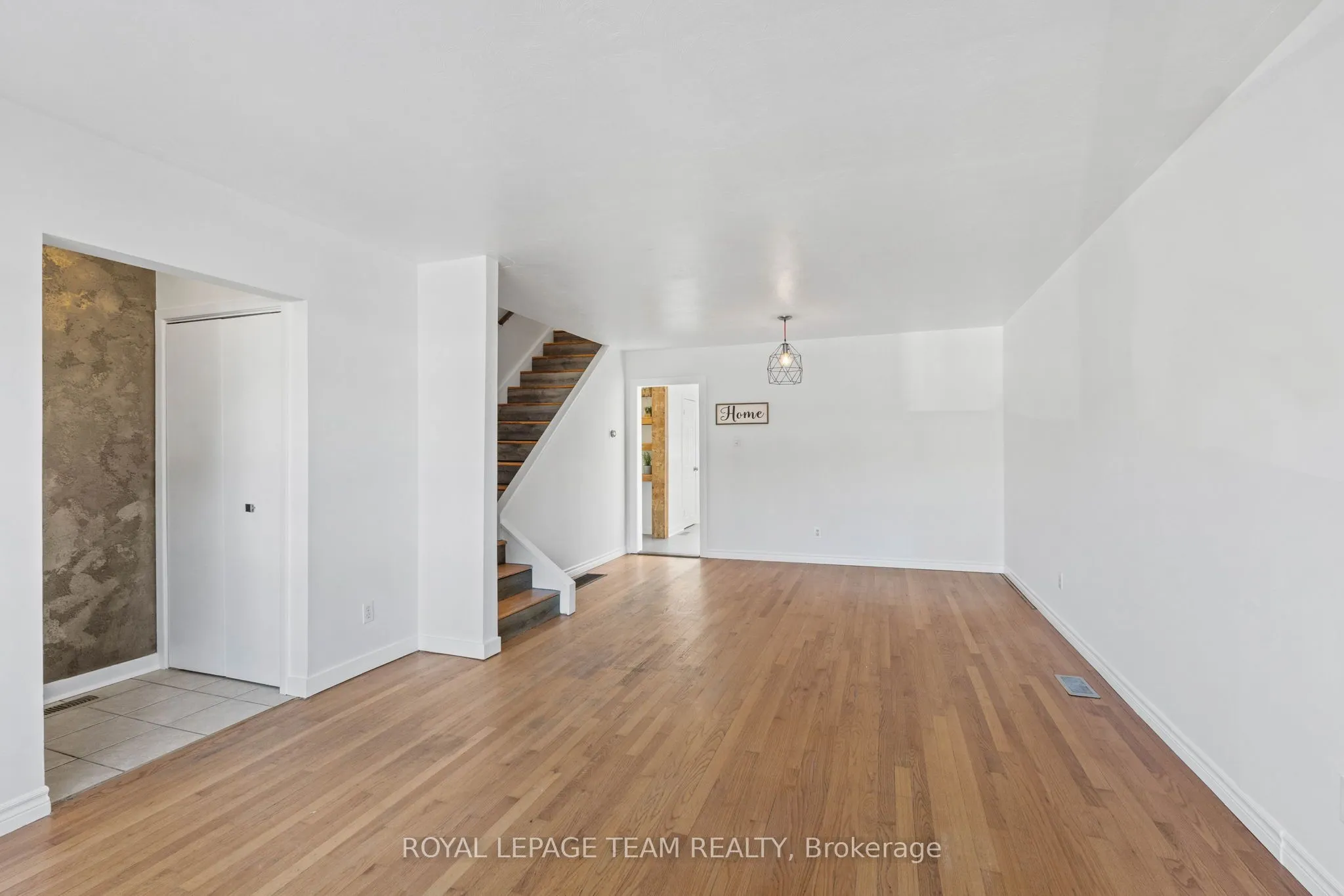 1308 Summerville Avenue